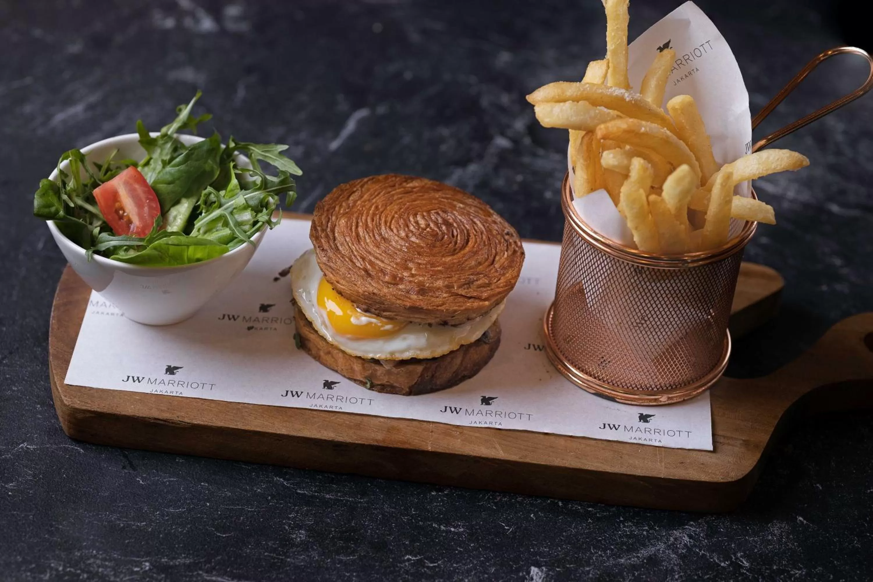 Restaurant/places to eat in JW Marriott Hotel Jakarta