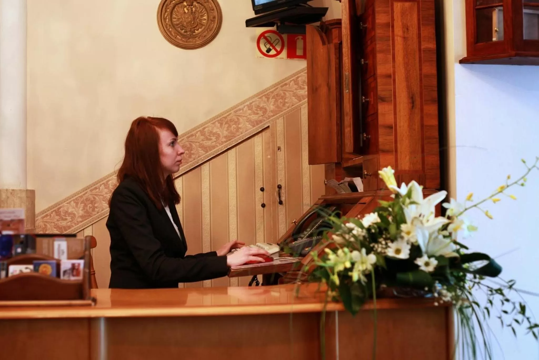 Lobby or reception in Dedek Park - historyczny dworek w pięknym Parku Skaryszewskim obok Stadionu Narodowego