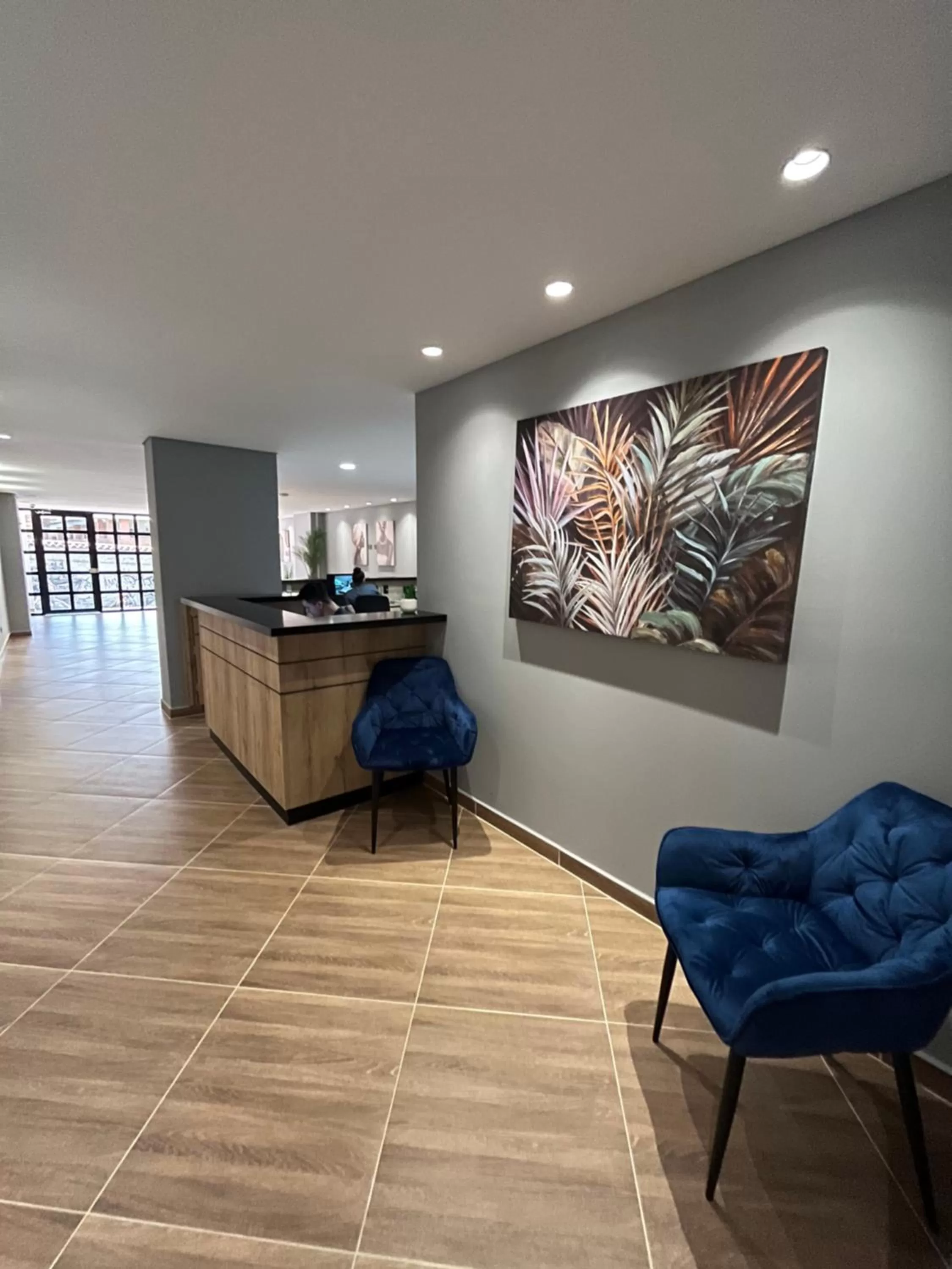 Lobby or reception, TV/Entertainment Center in HOTEL CALIFORNIA CITY