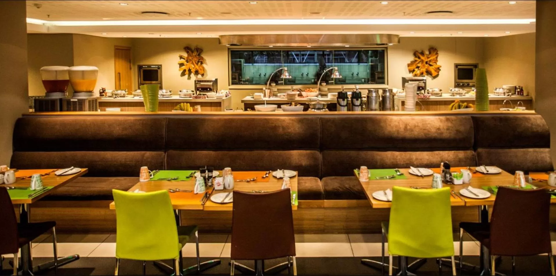 Restaurant/places to eat in Garden Court Umhlanga