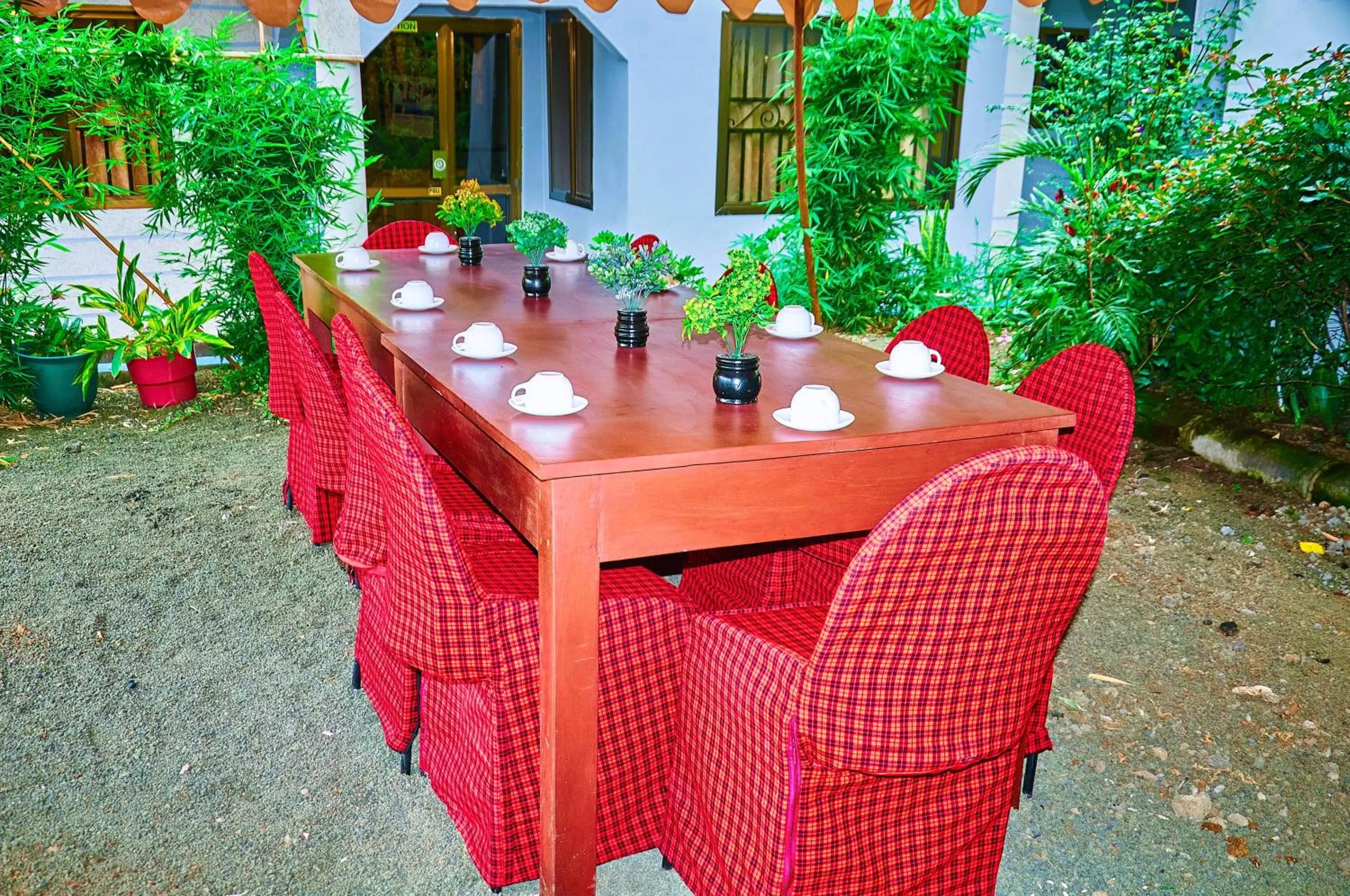 Day in Safari Park House