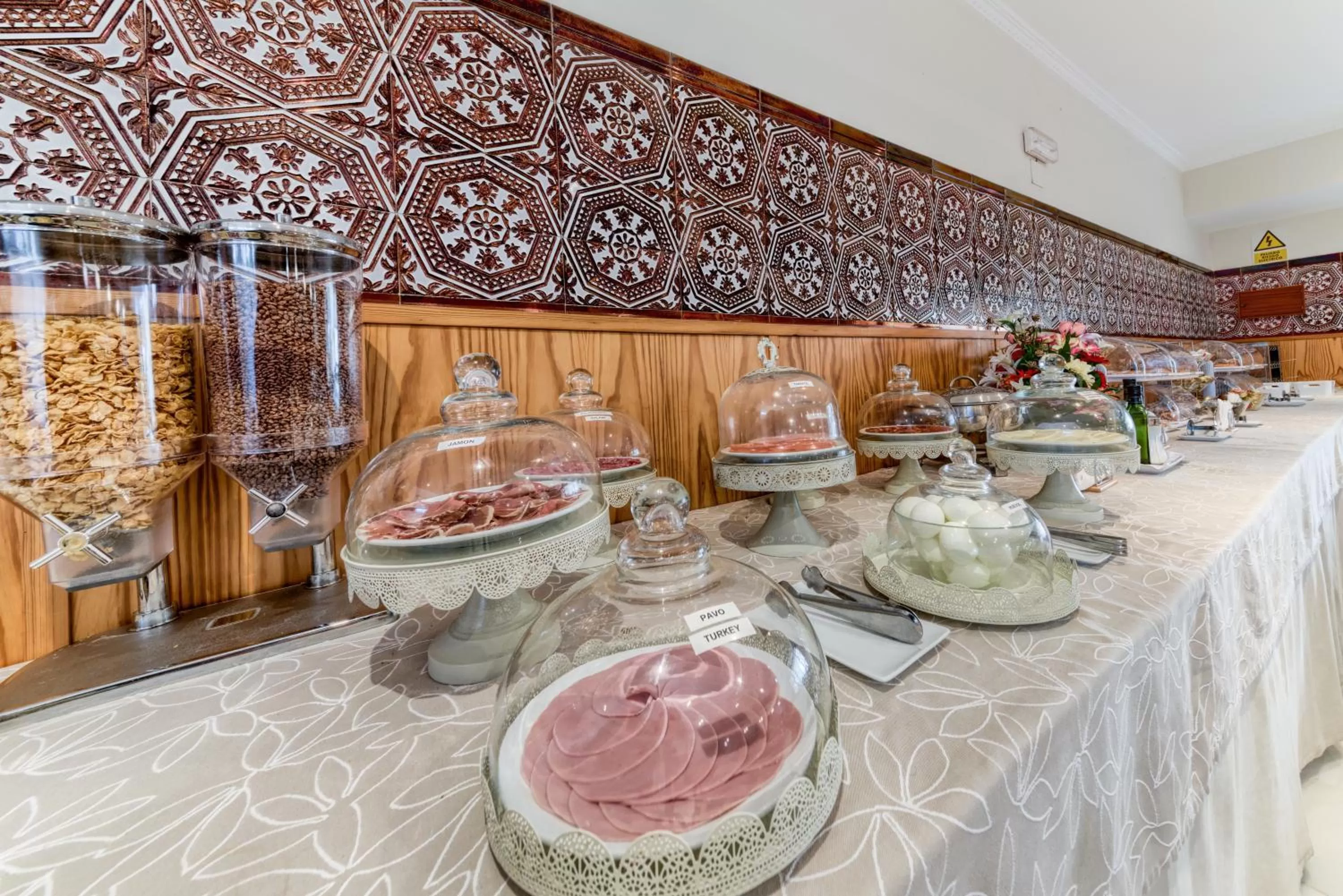 Food and drinks in Hotel Torre De Los Guzmanes