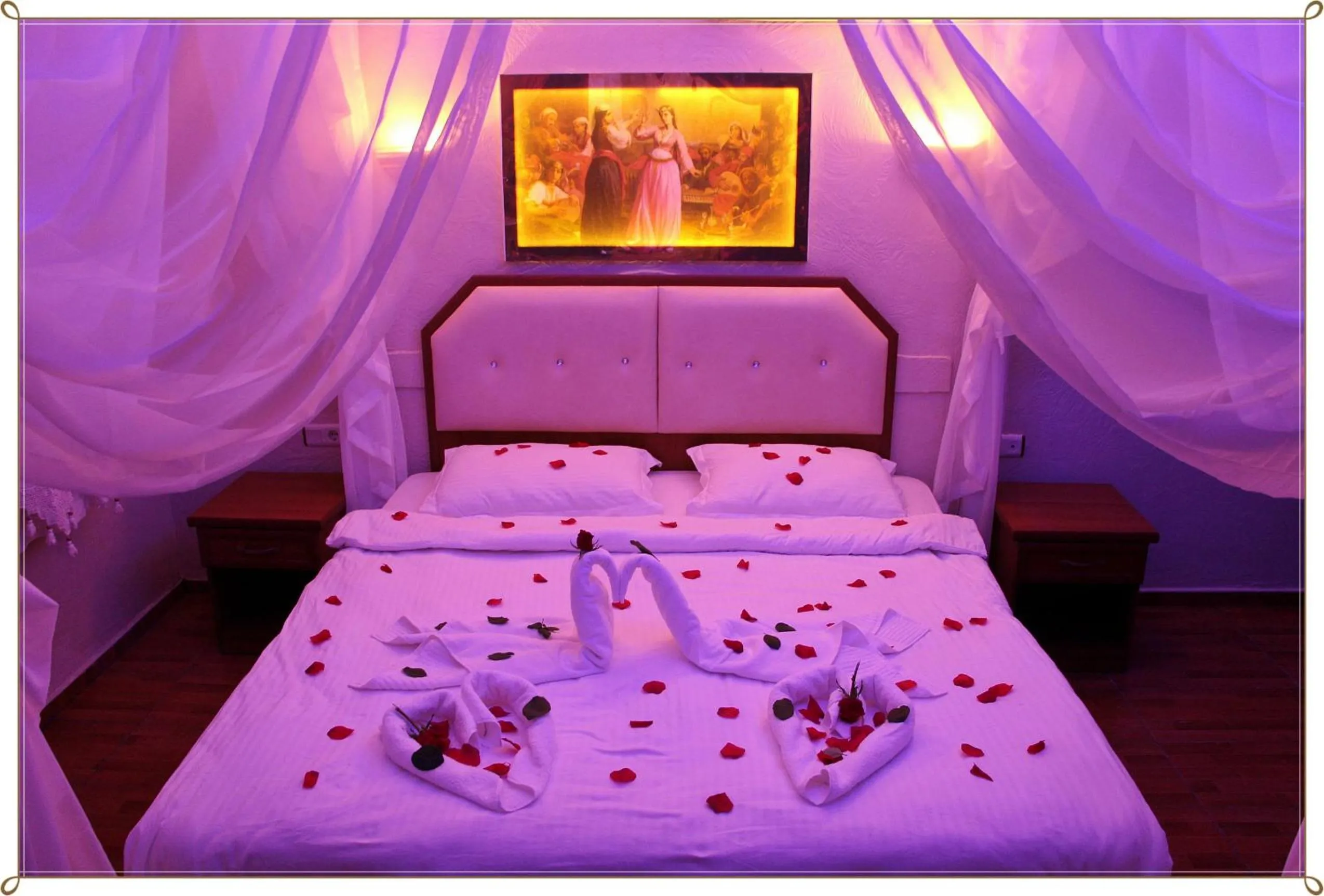 Decorative detail, Bed in Rebetika Hotel & bistro