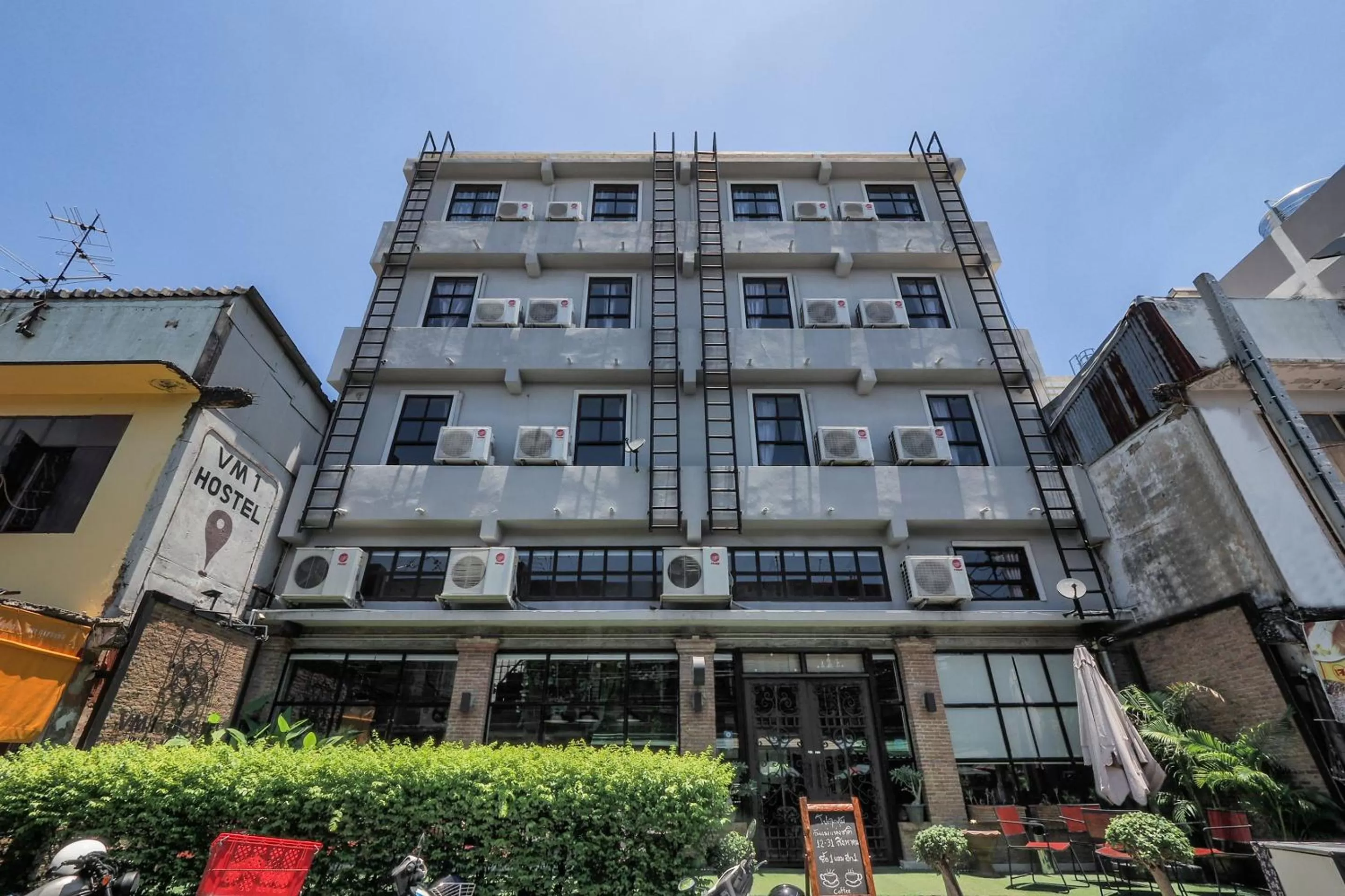 Facade/entrance, Property Building in Super OYO 75332 Vm1 Hostel