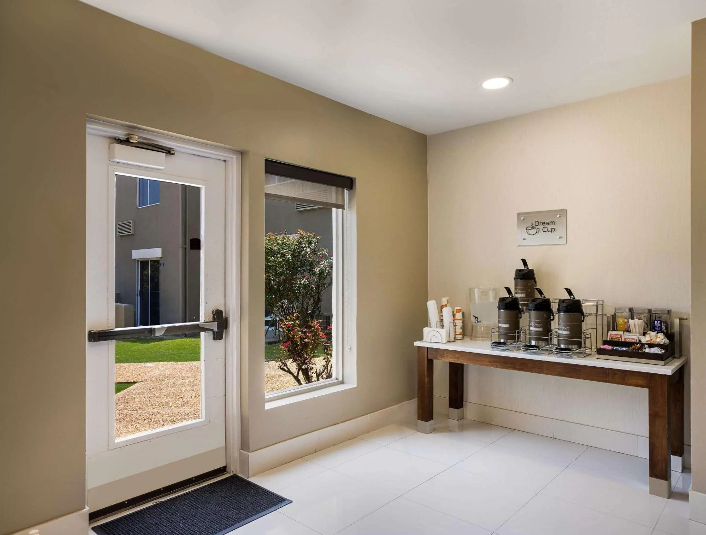 Other in MainStay Suites Savannah Midtown