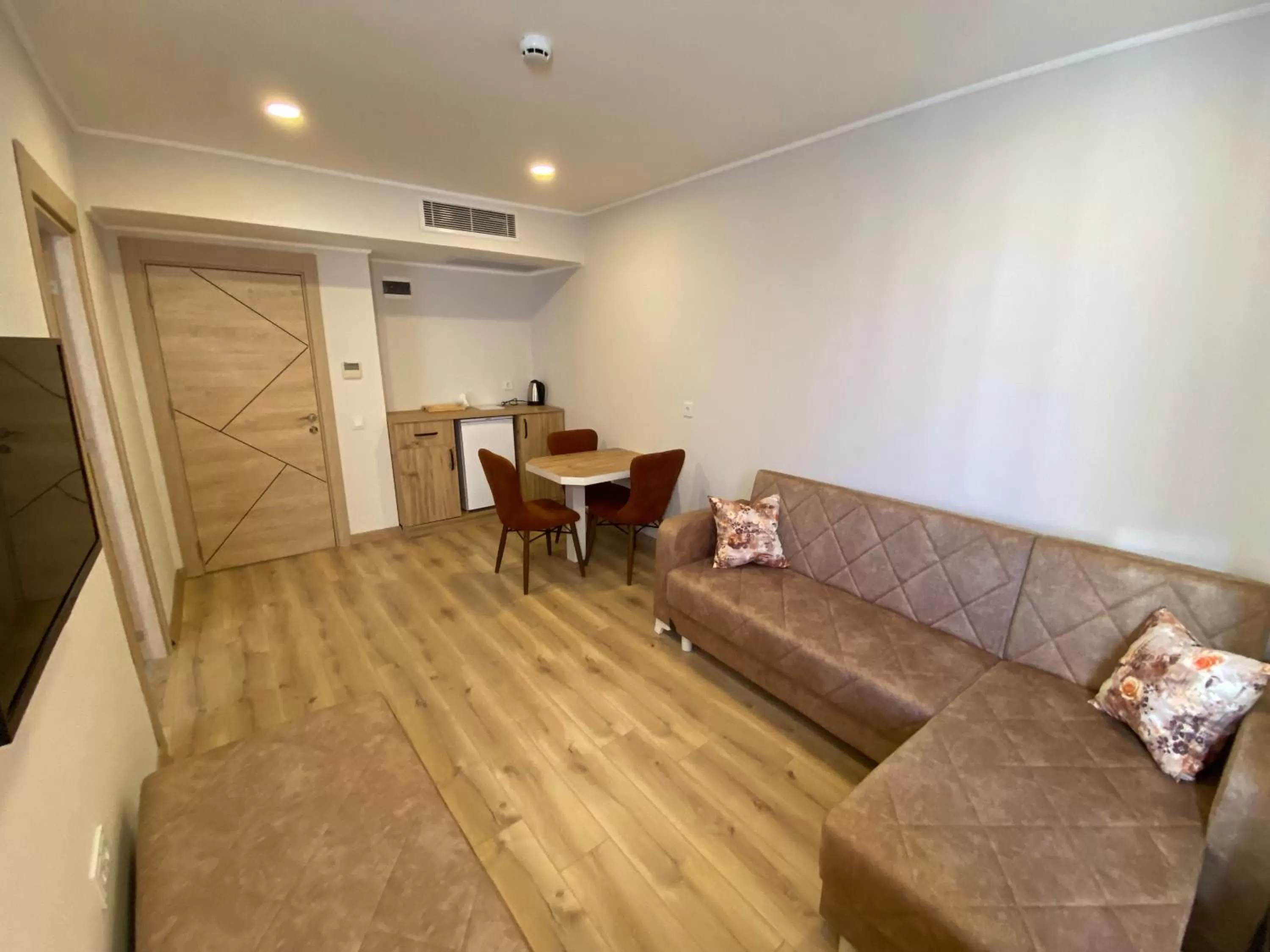 Seating Area in Huma Elite Hotel