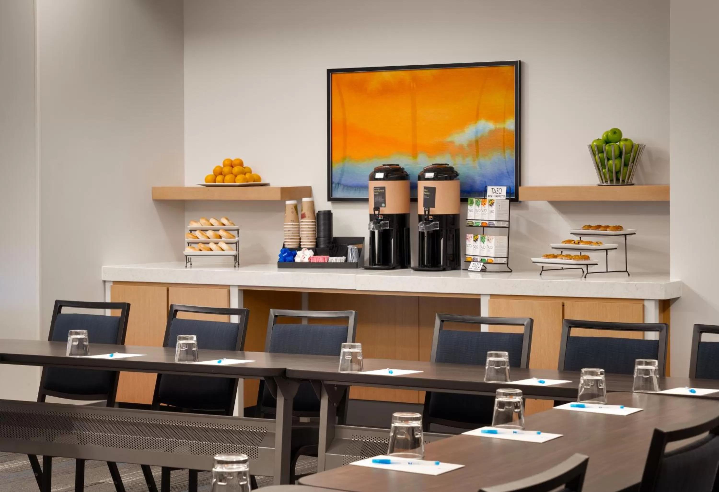 Meeting/conference room in Hyatt House Rochester Mayo Clinic Area