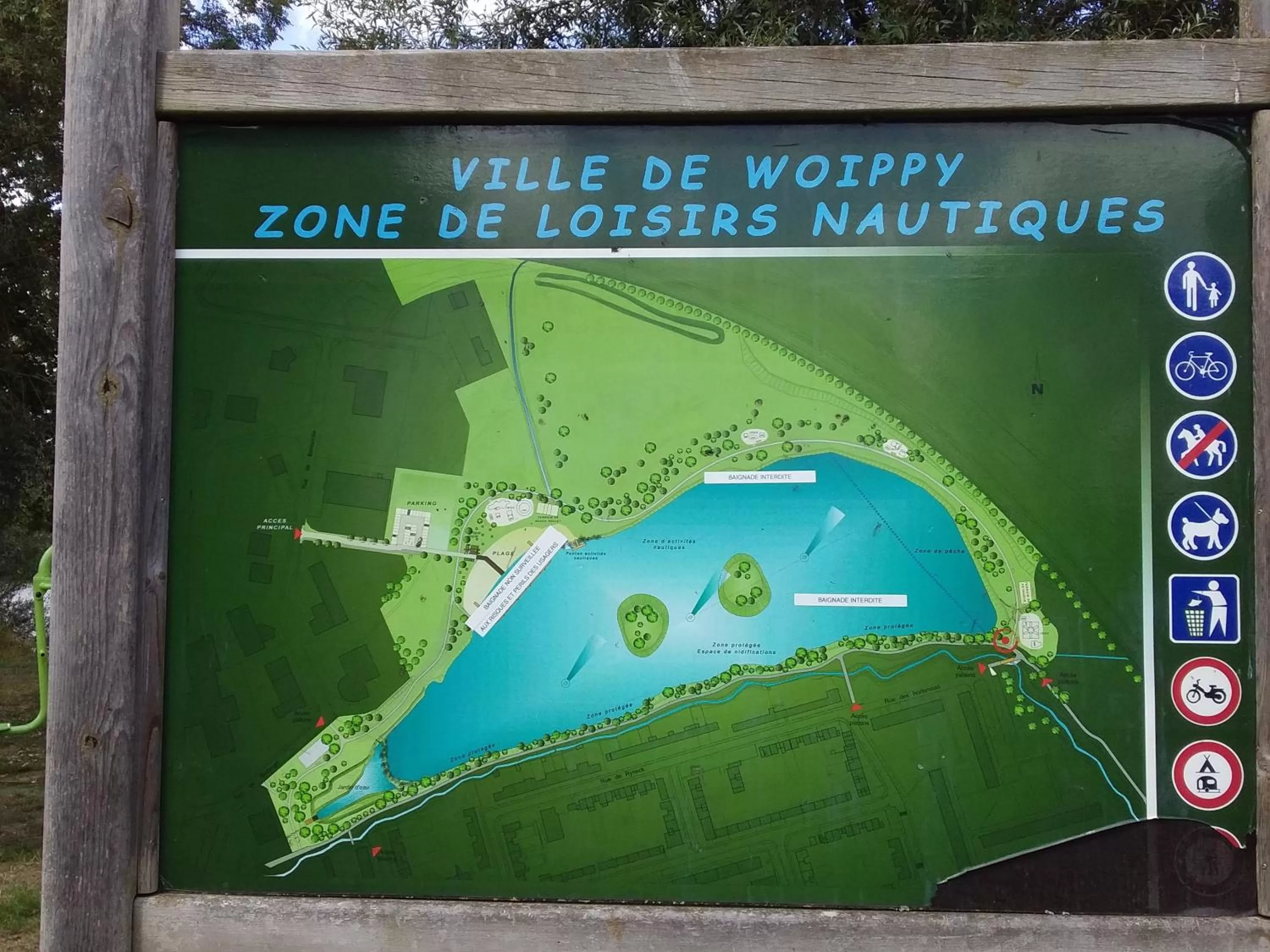 Off site in HÔTEL ÉDEN - Metz Nord - Woippy - Porte du Luxembourg - A31