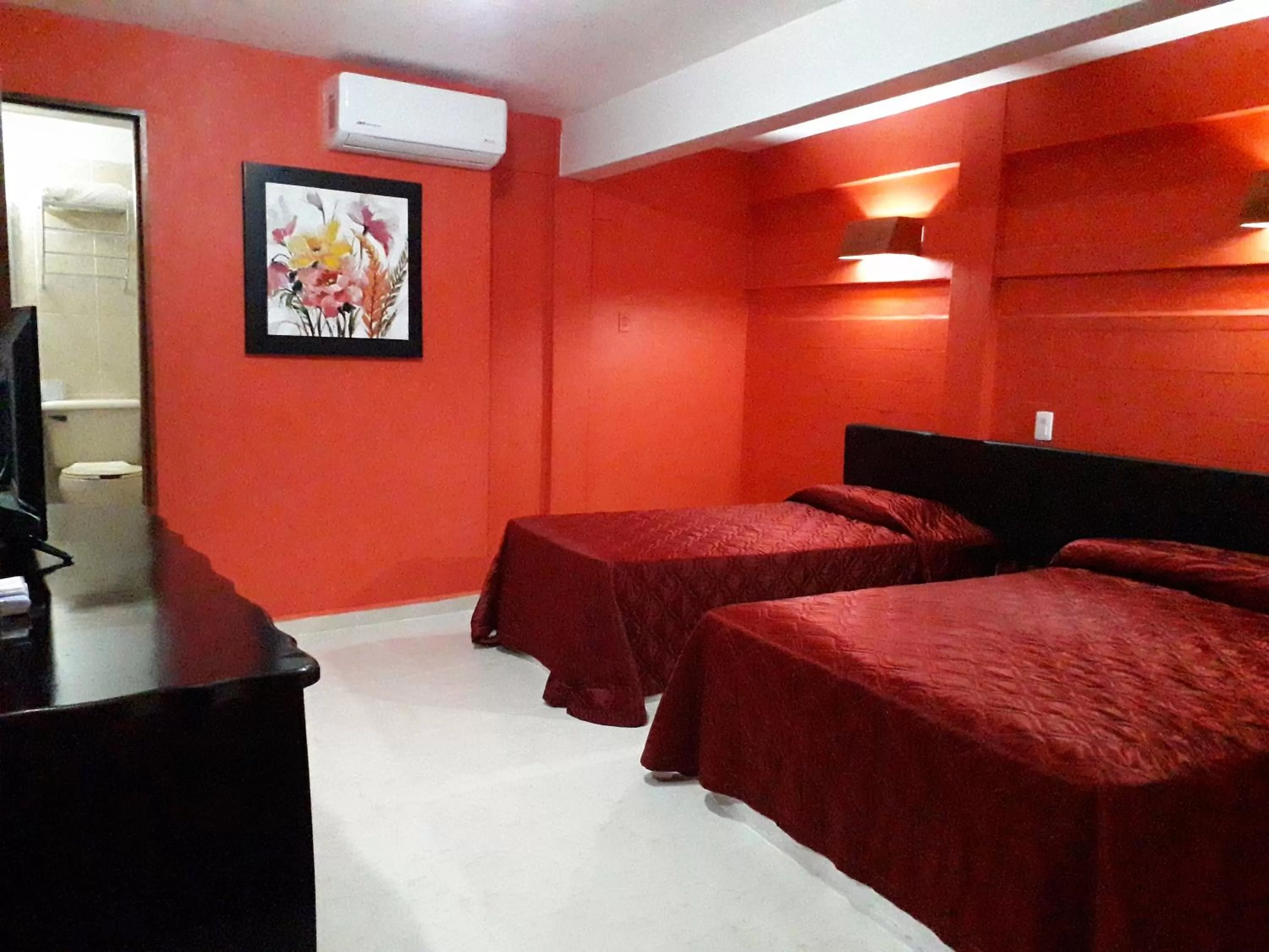 Bed in Hotel Michelle