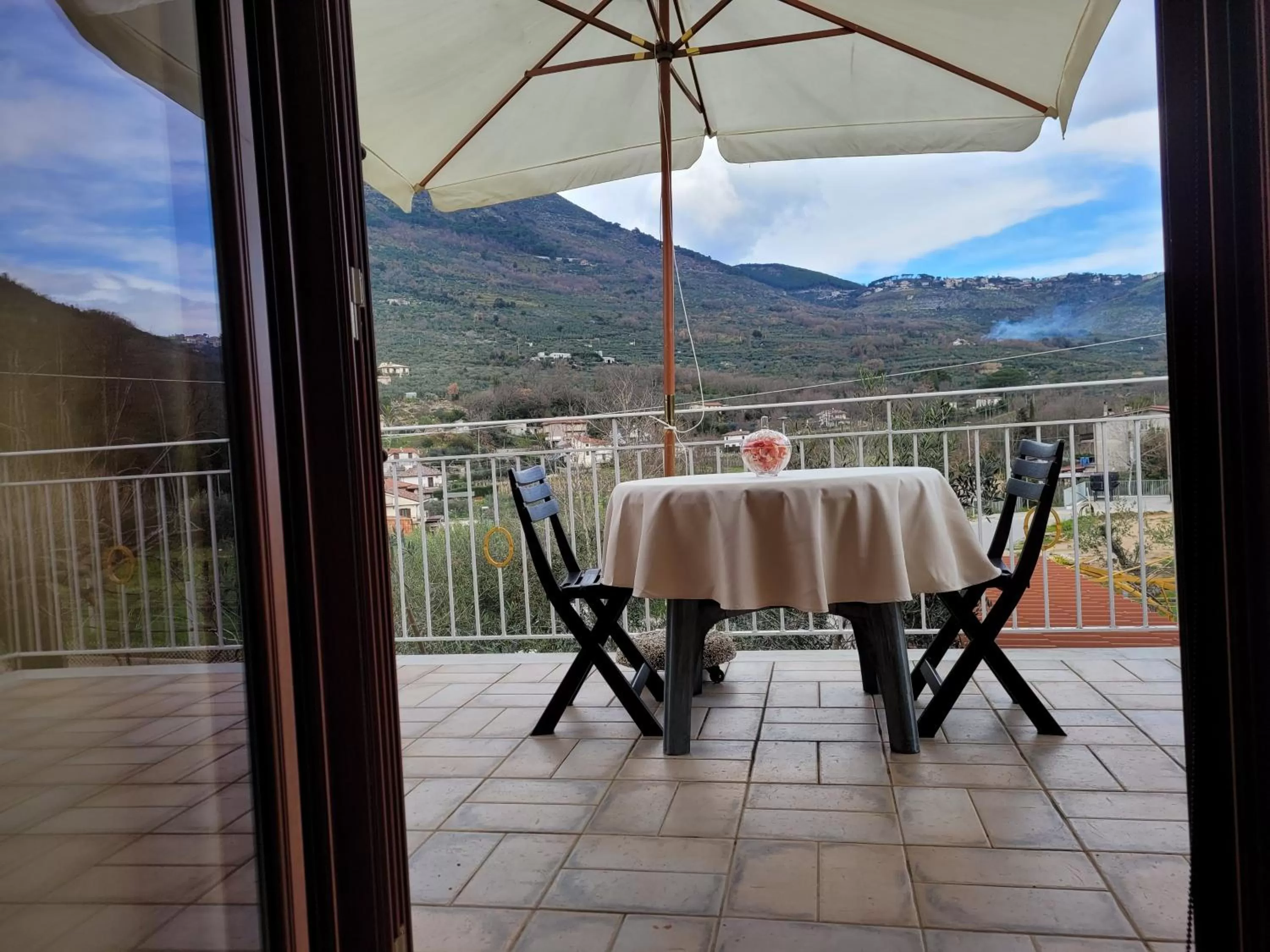 Balcony/Terrace in Alloggio turistico Magnifico Alessandro Valle Bernardo 04025 Lenola nei pressi di Fondi LT