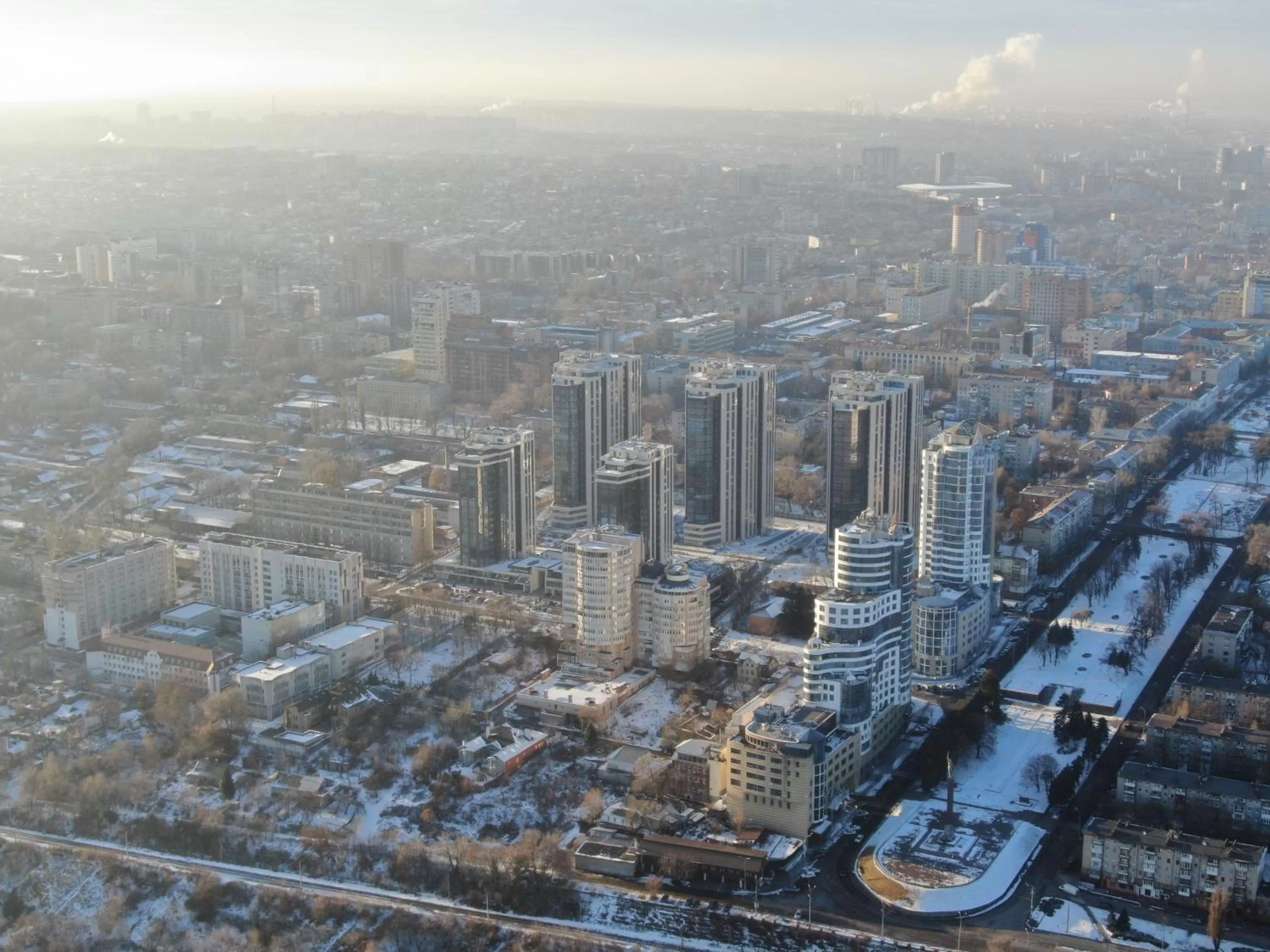 Bird's eye view, Bird's-eye View in ACCOMMODO192