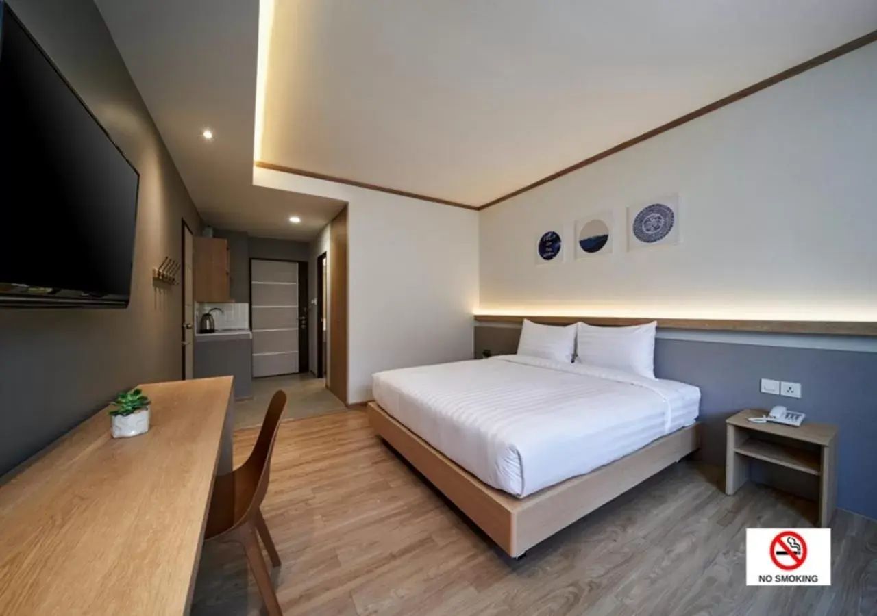 Superior Double or Twin Room Tower B in Prom Ratchada Hotel Superior Double or Twin Room Tower B in Prom Ratchada Hotel