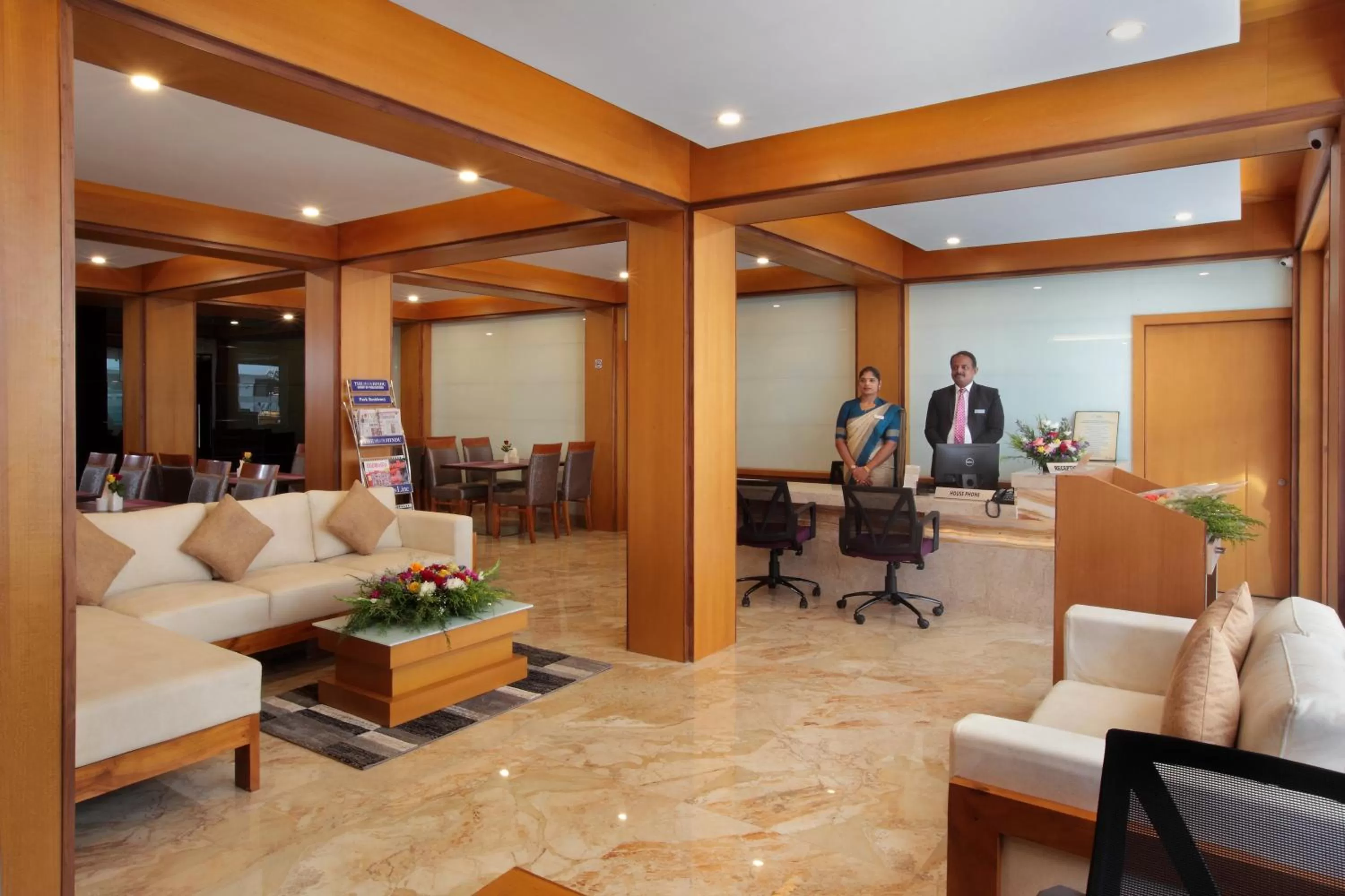 Lobby/Reception in Hotel Park Residency
