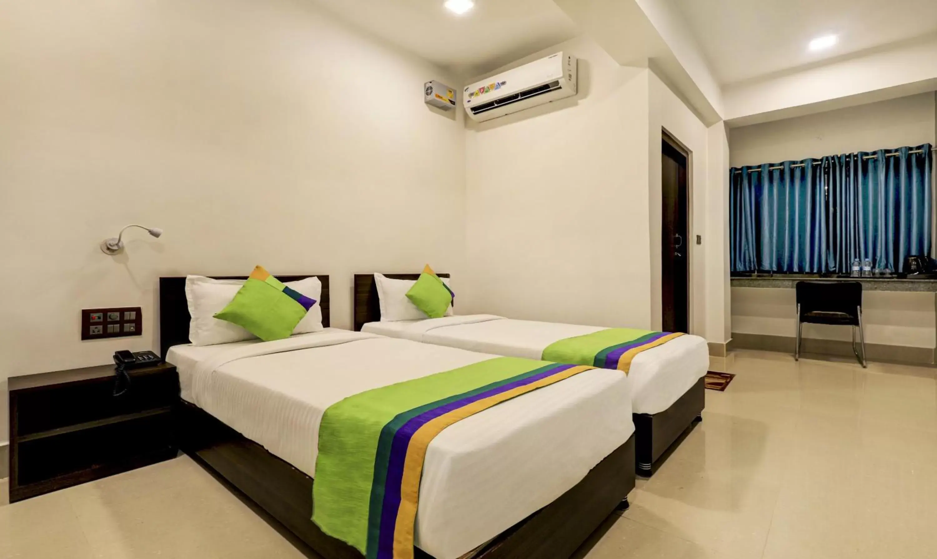 Deluxe Double or Twin Room in Treebo Arna Residency Deluxe Double or Twin Room in Treebo Arna Residency