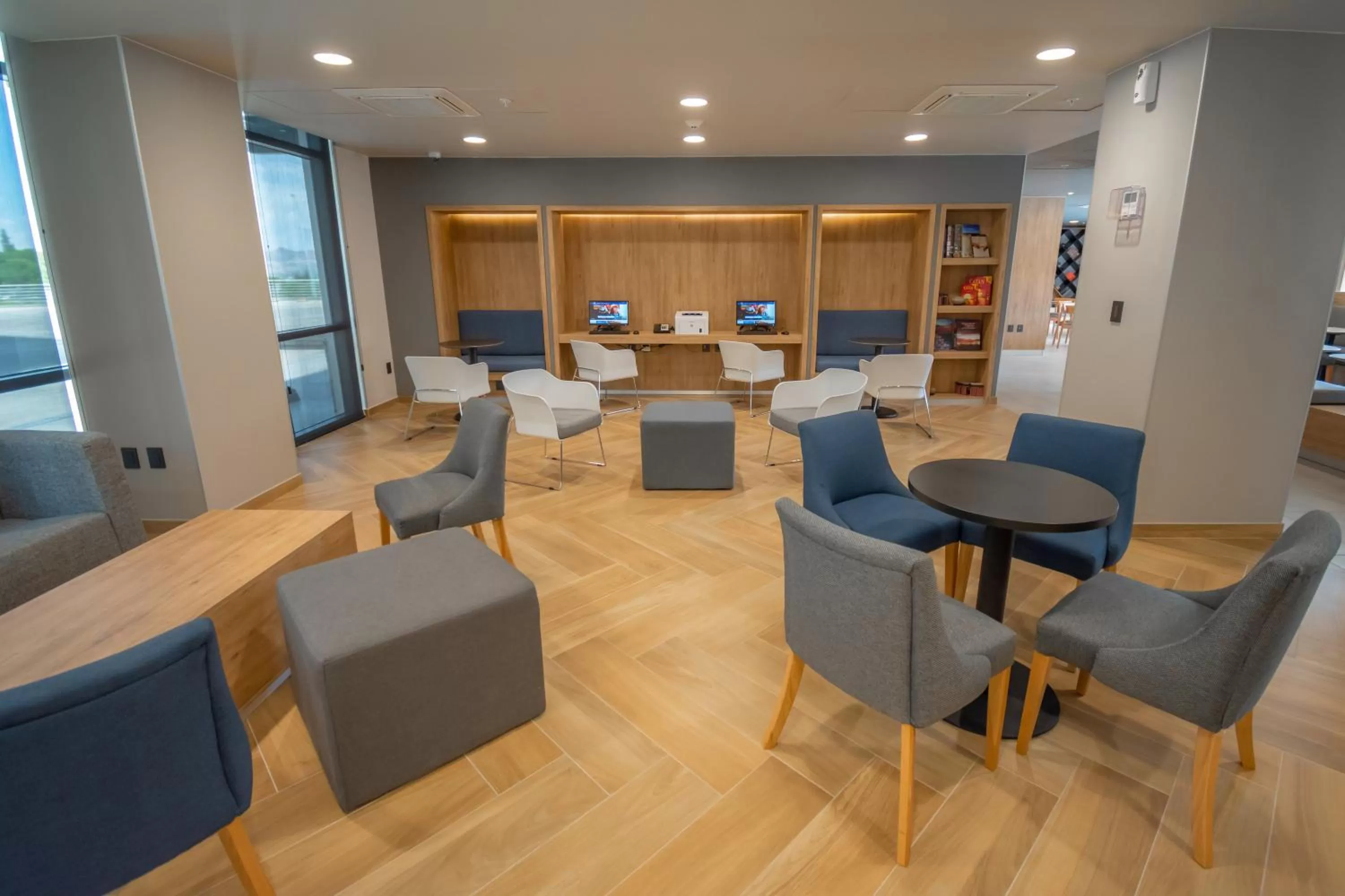 Business facilities in Highland Chihuahua