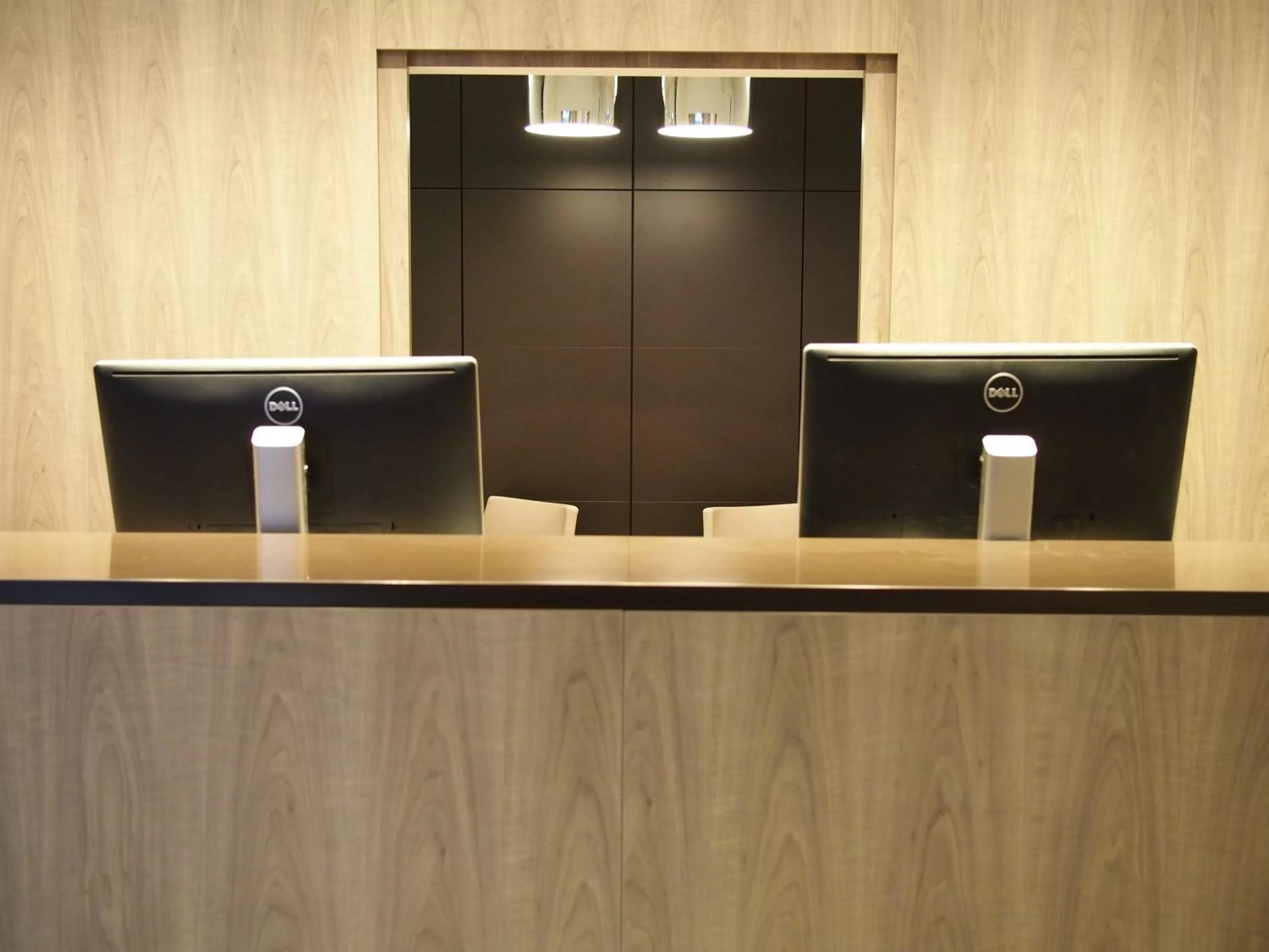 Lobby or reception in relexa hotel München