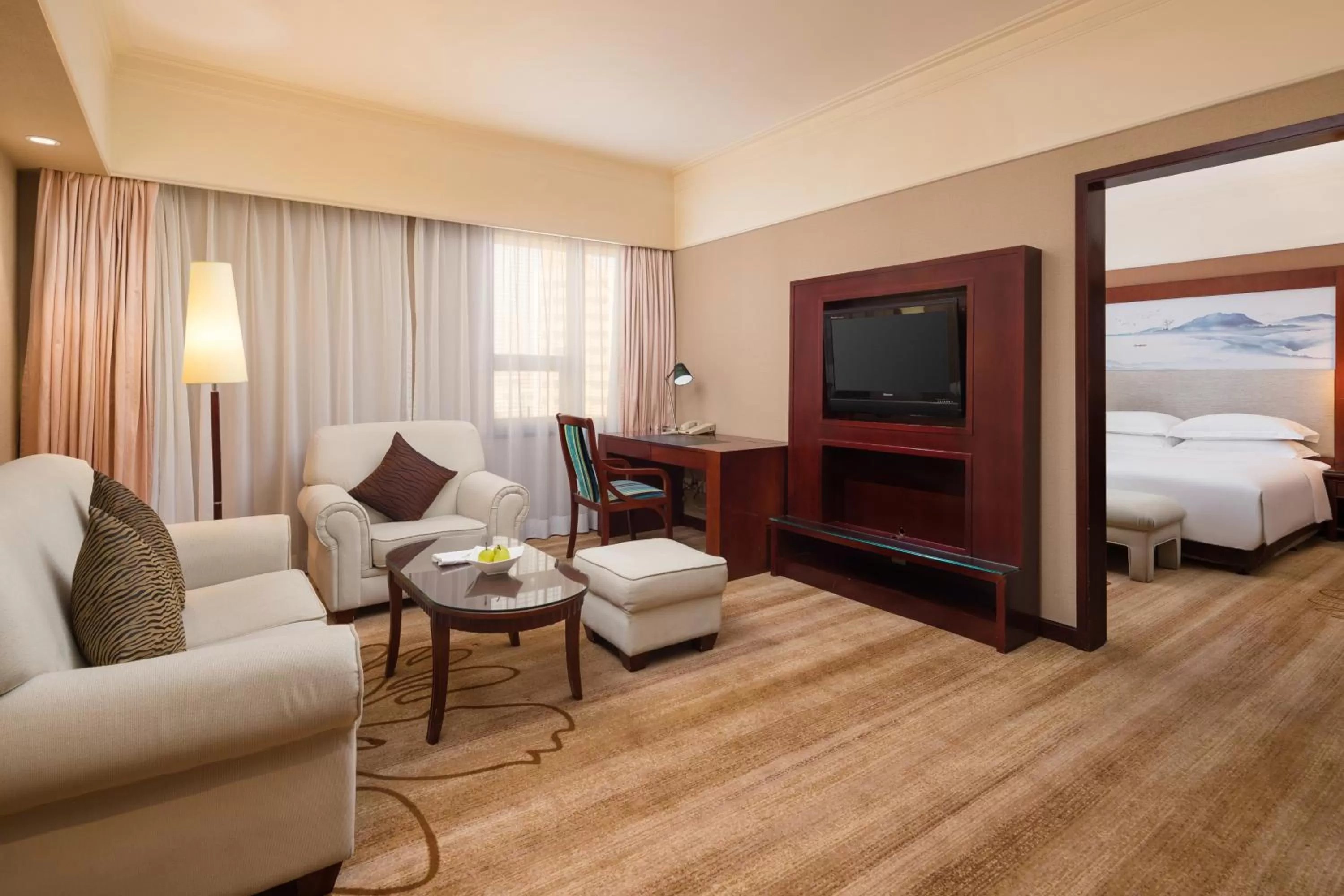 TV and multimedia, Bed in Shenzhen Sunshine Hotel, Luohu