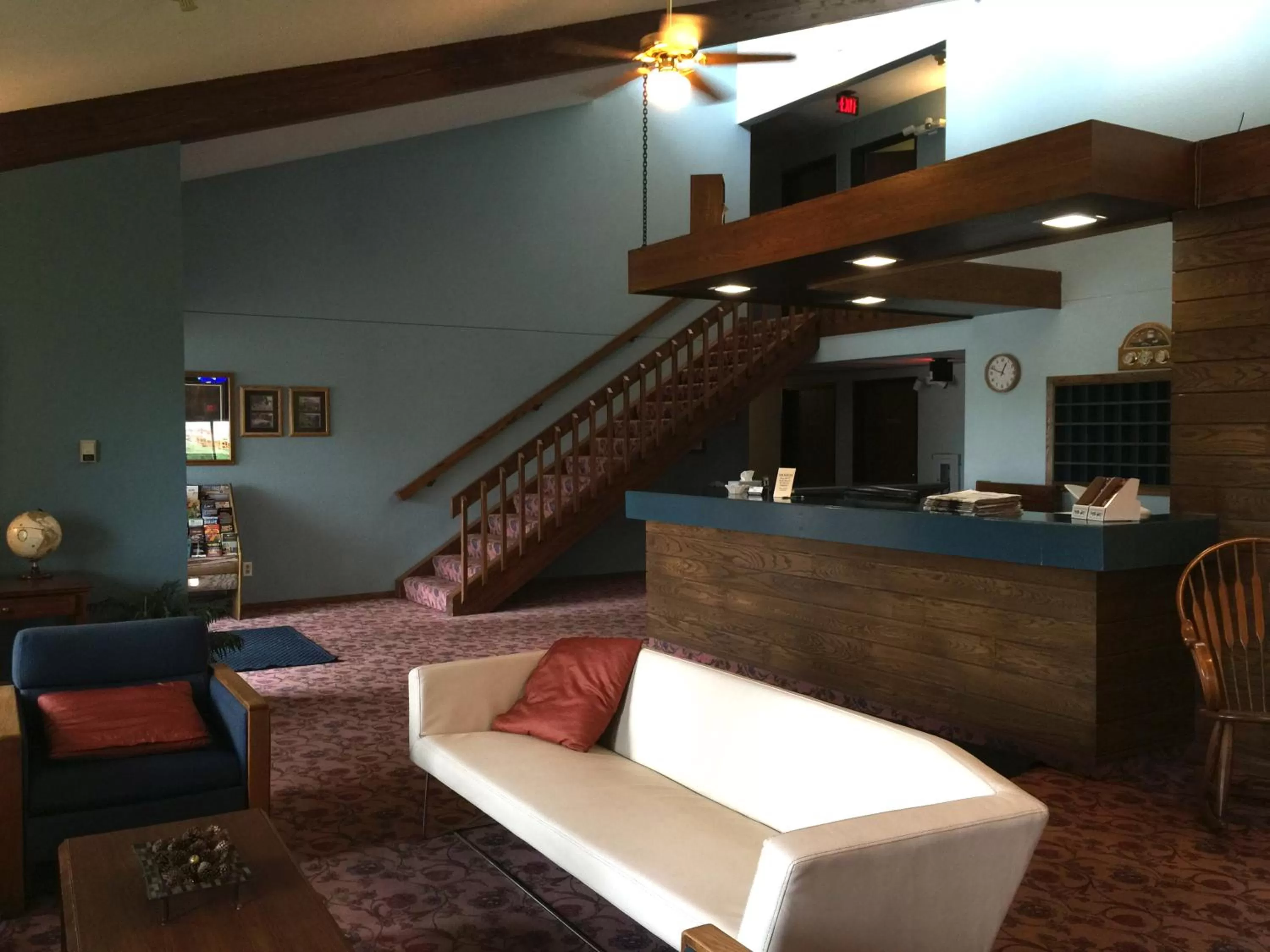 Lobby or reception in AmericInn Motel - Monticello