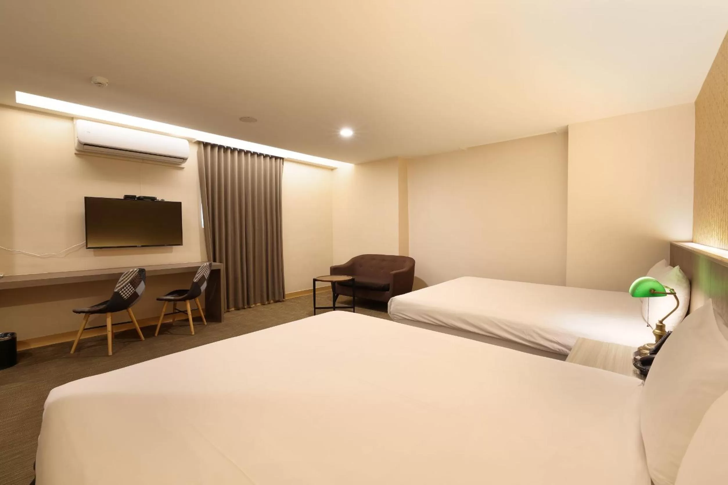 Family Room in TC Hotel - Hualien Zhongxiao