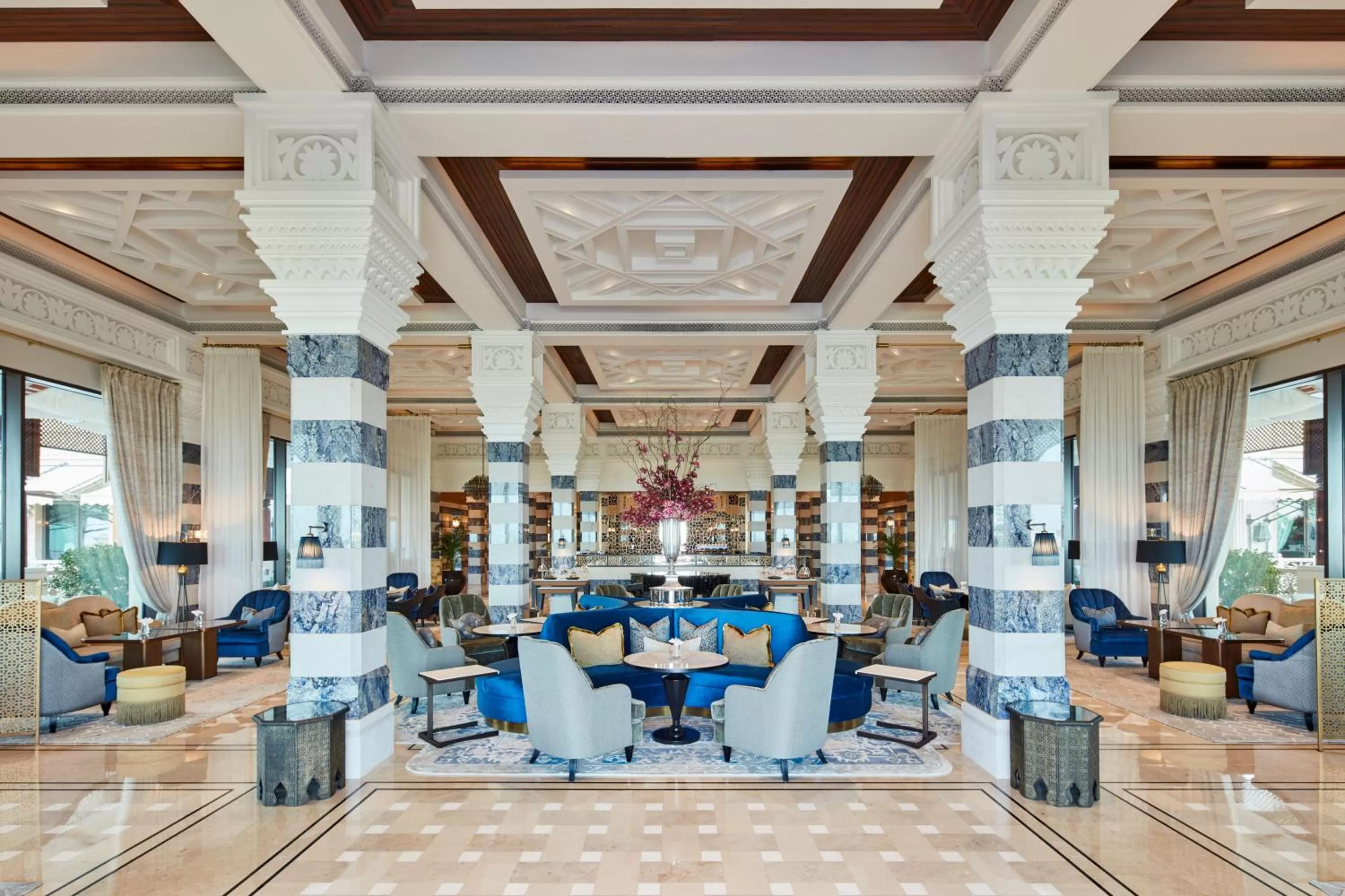 Restaurant/places to eat in Jumeirah Al Qasr Dubai