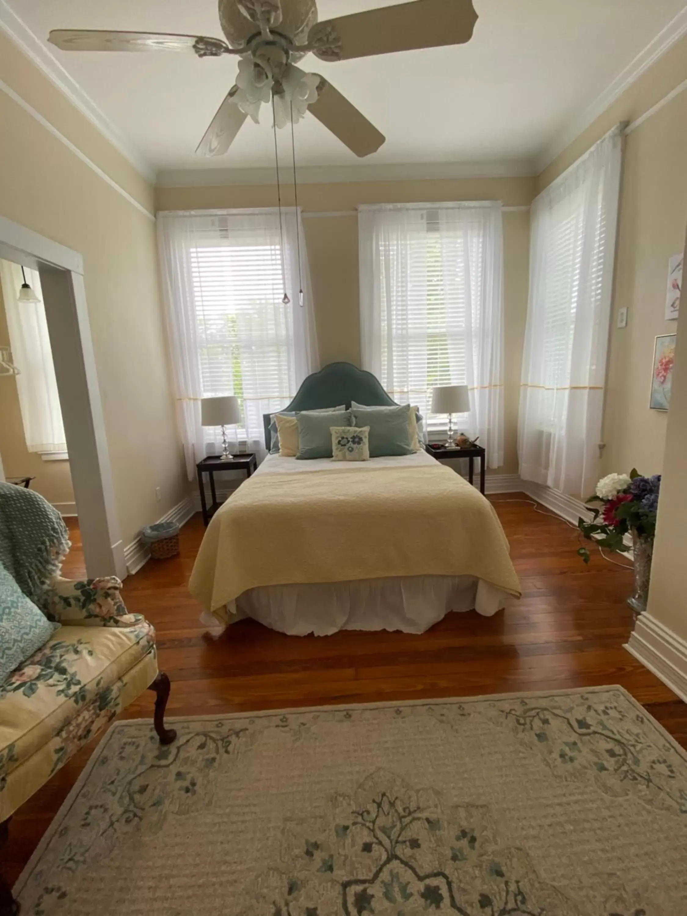 Bed in The King's Daughters B and B on the Bluff overlooking the Mighty Mississippi Bed in The King's Daughters B and B on the Bluff overlooking the Mighty Mississippi