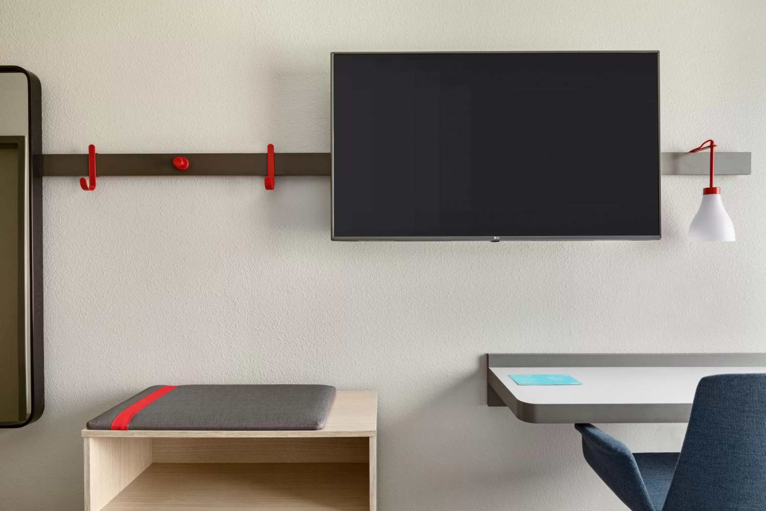 TV and multimedia in avid hotels - Melbourne - Viera by IHG