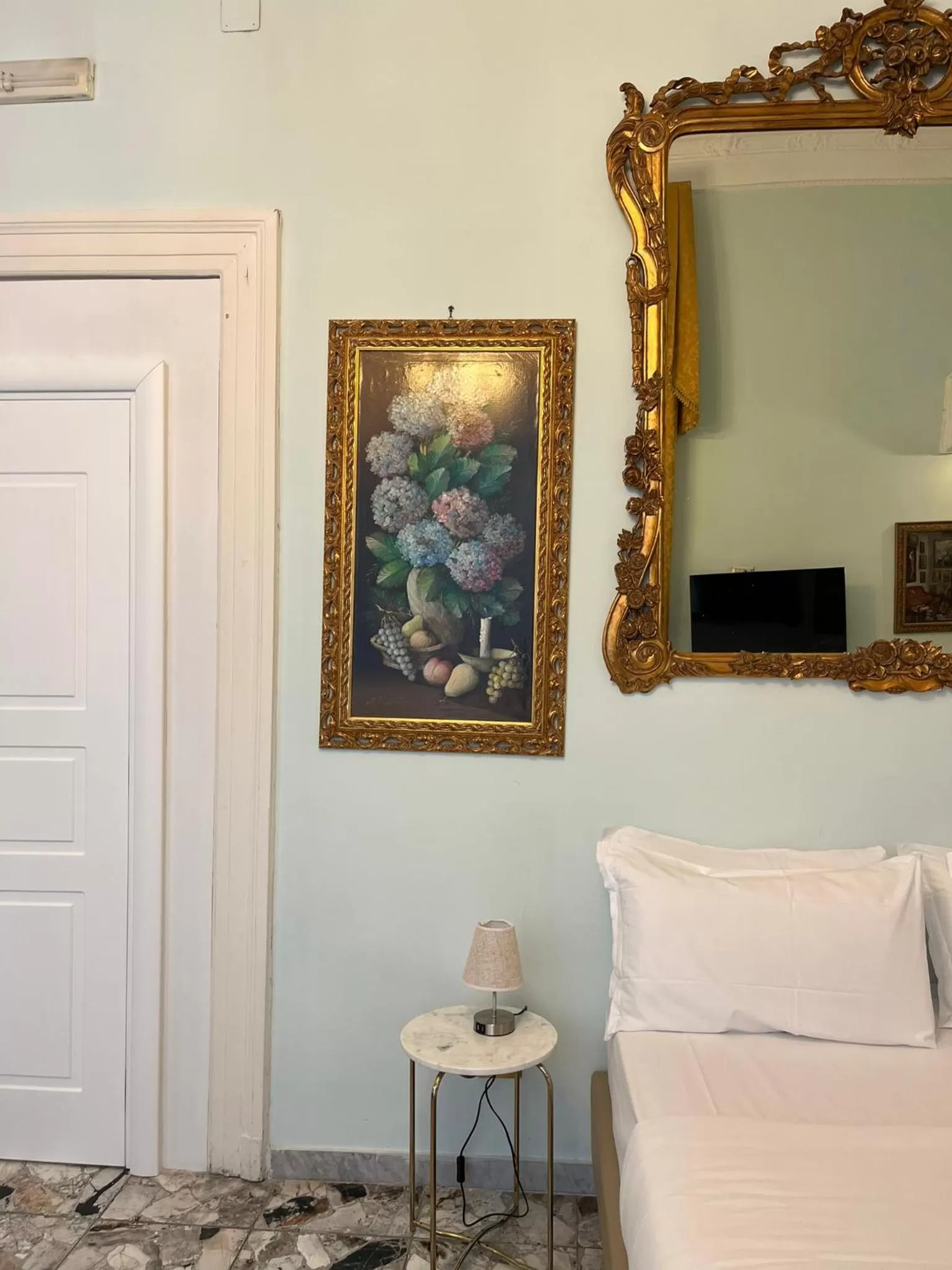 Bed in B&B Art Suite Santa Brigida