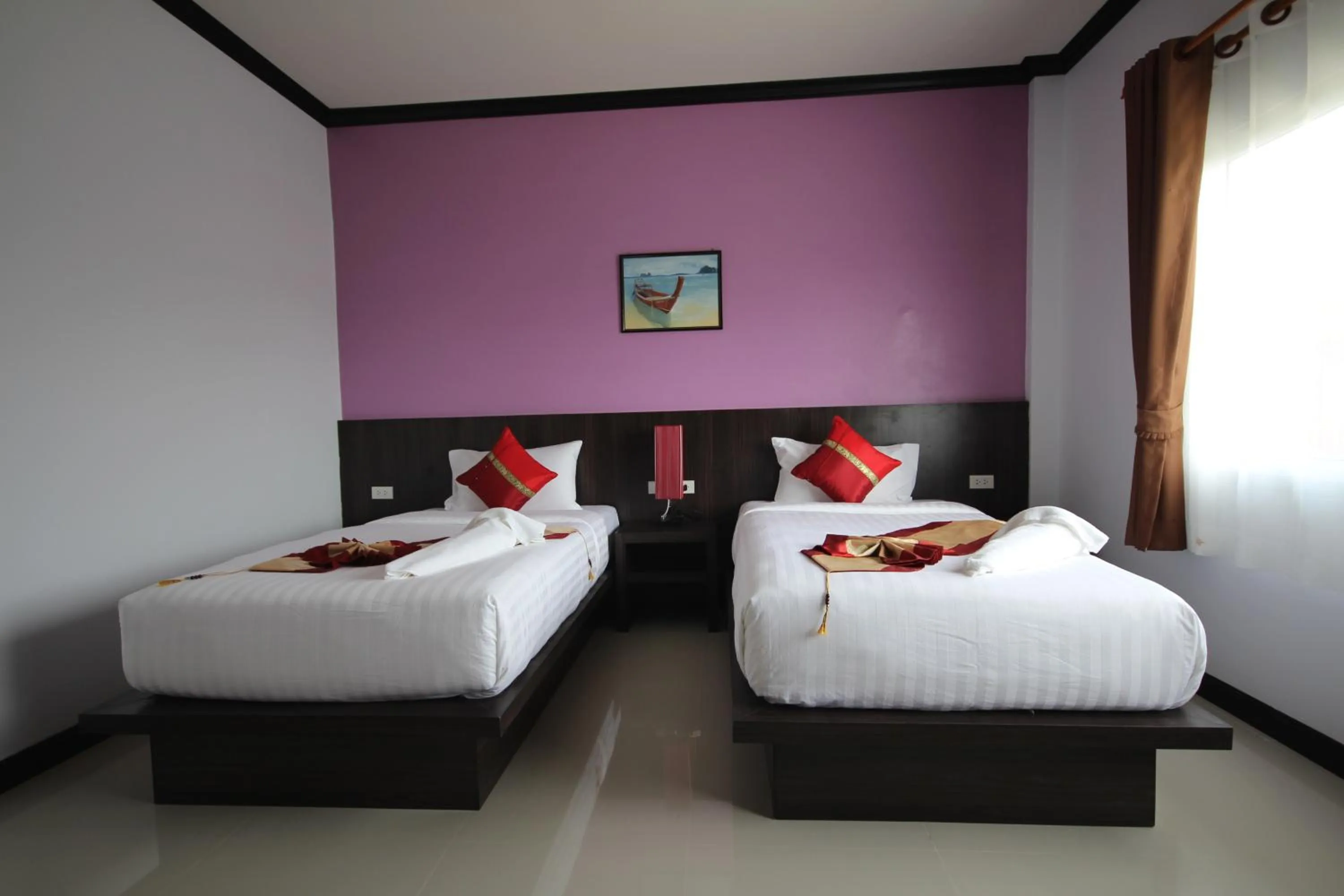 Bedroom, Bed in Lanta Lapaya Resort