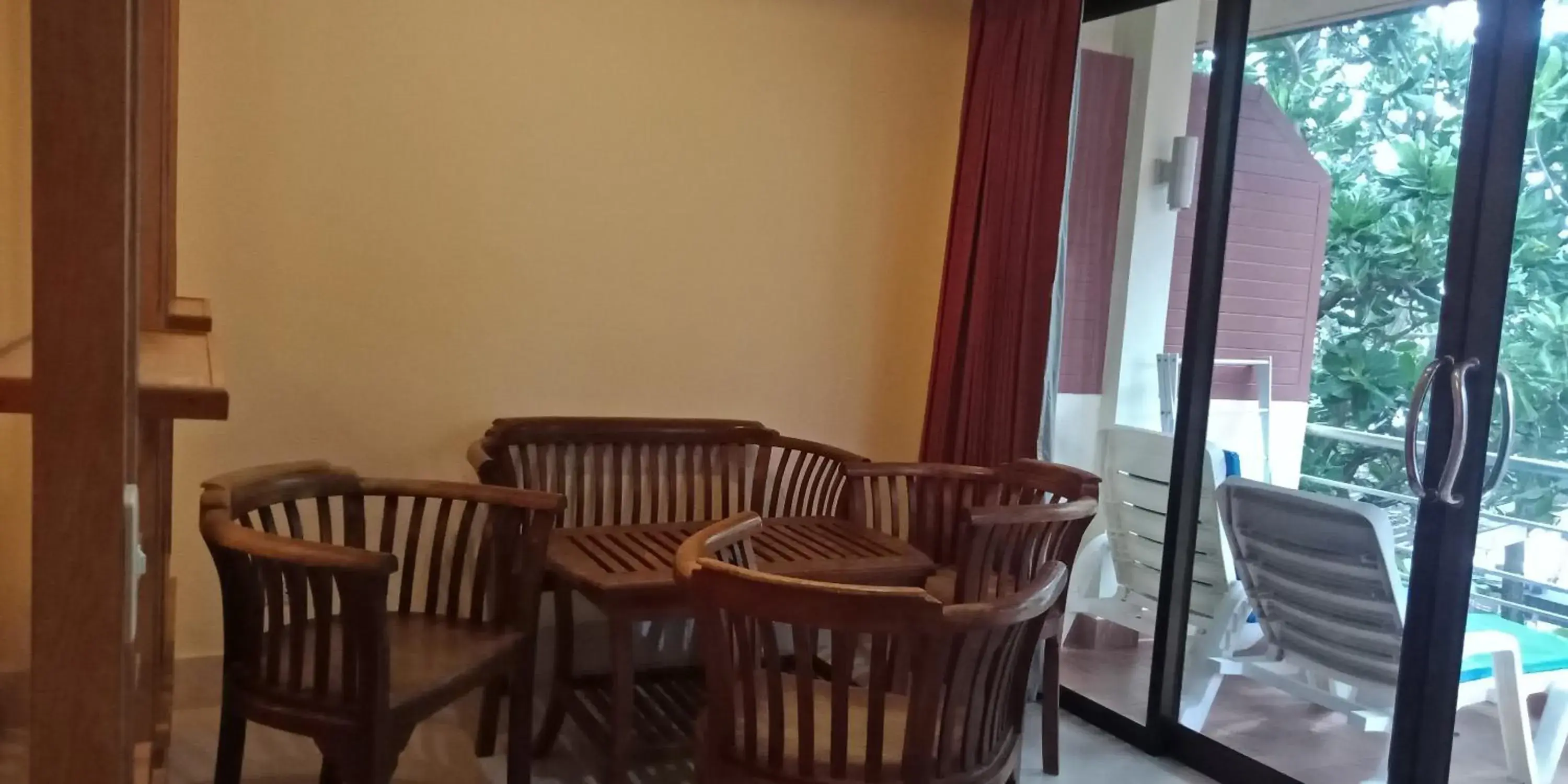 Family Room in Lanta Summer House - SHA Plus Family Room in Lanta Summer House - SHA Plus