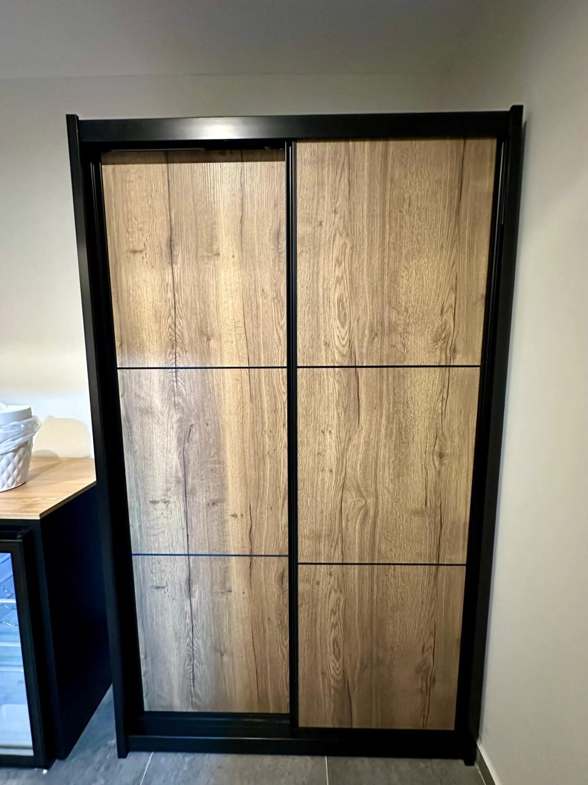 wardrobe in בוטיק רפאל Boutique Rafael