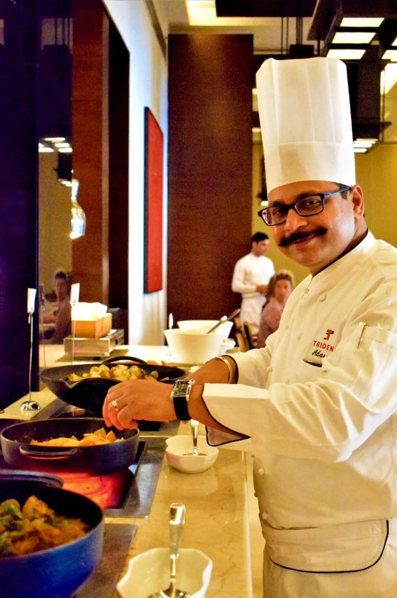 Buffet breakfast in Trident Agra