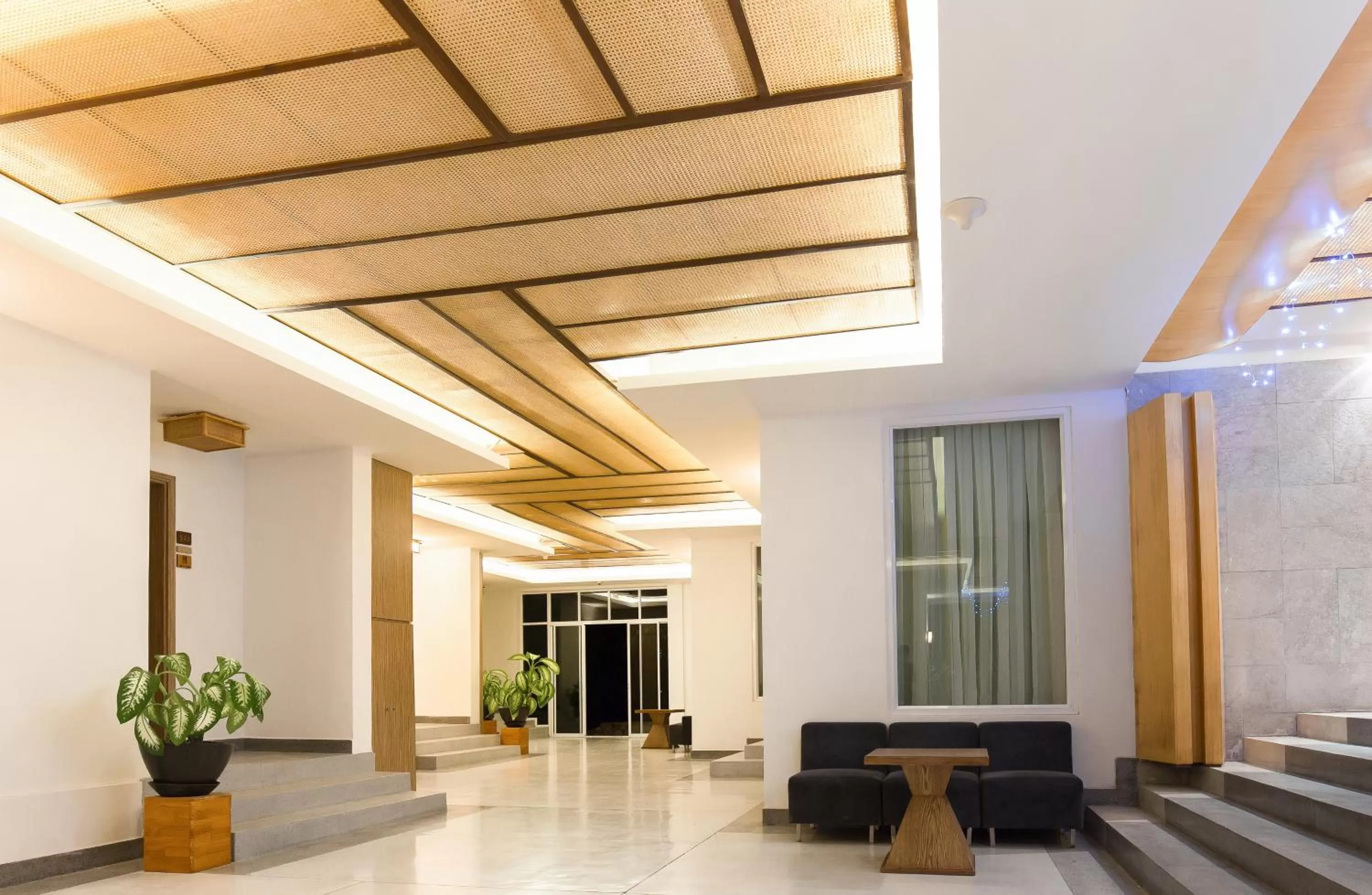 Communal lounge/ TV room in The Cliff Resort & Residences