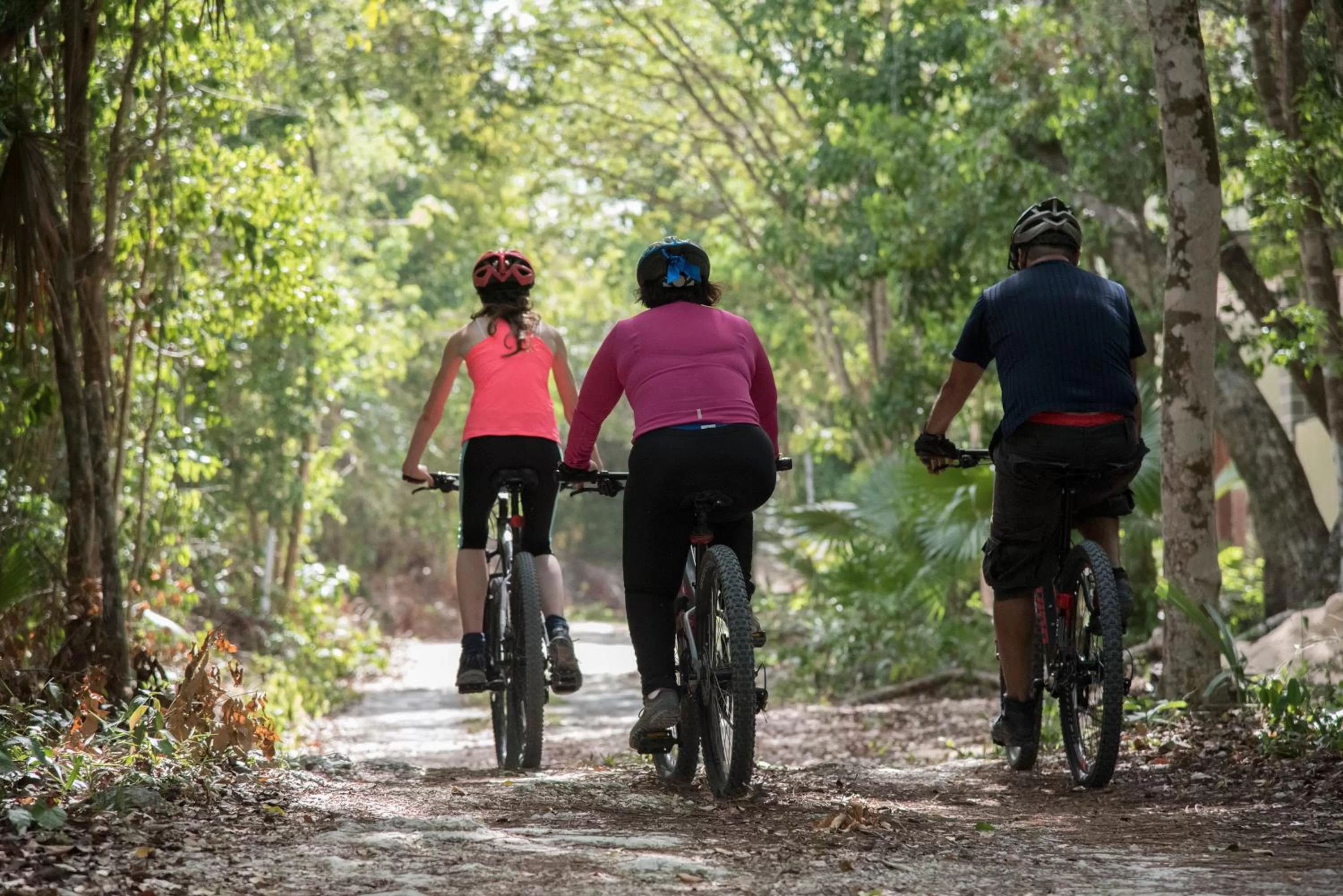 People in Hokhmah Heart Hotel