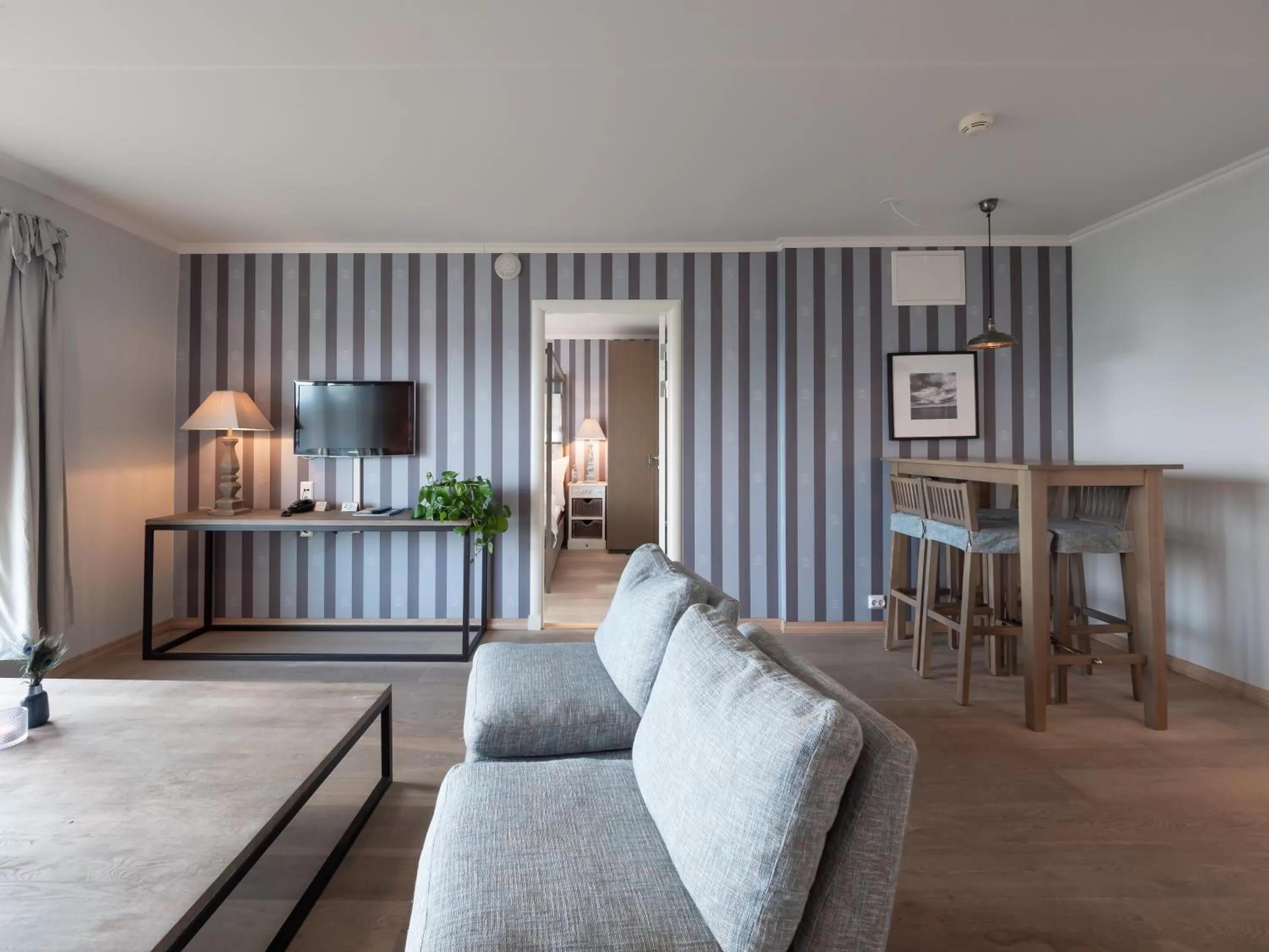 TV and multimedia in Strand Hotel Fevik - by Classic Norway Hotels