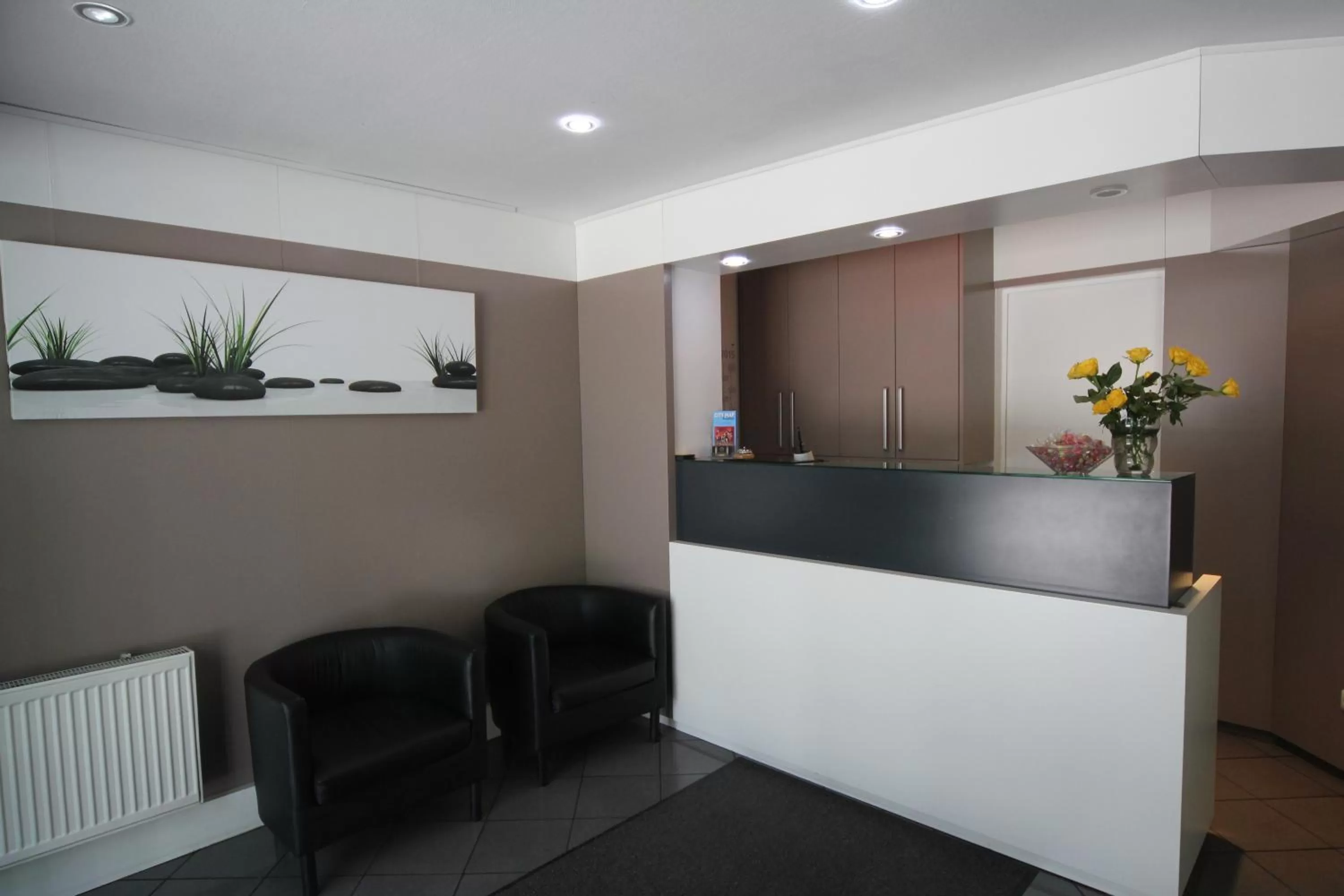 Lobby or reception in Carlton Hotel