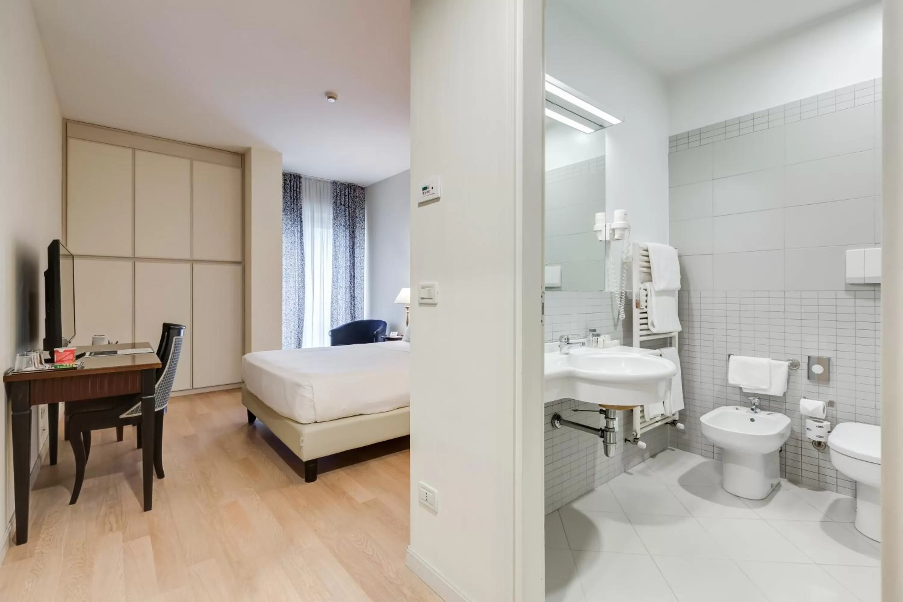 Bathroom in Villa Maria Hotel & SPA