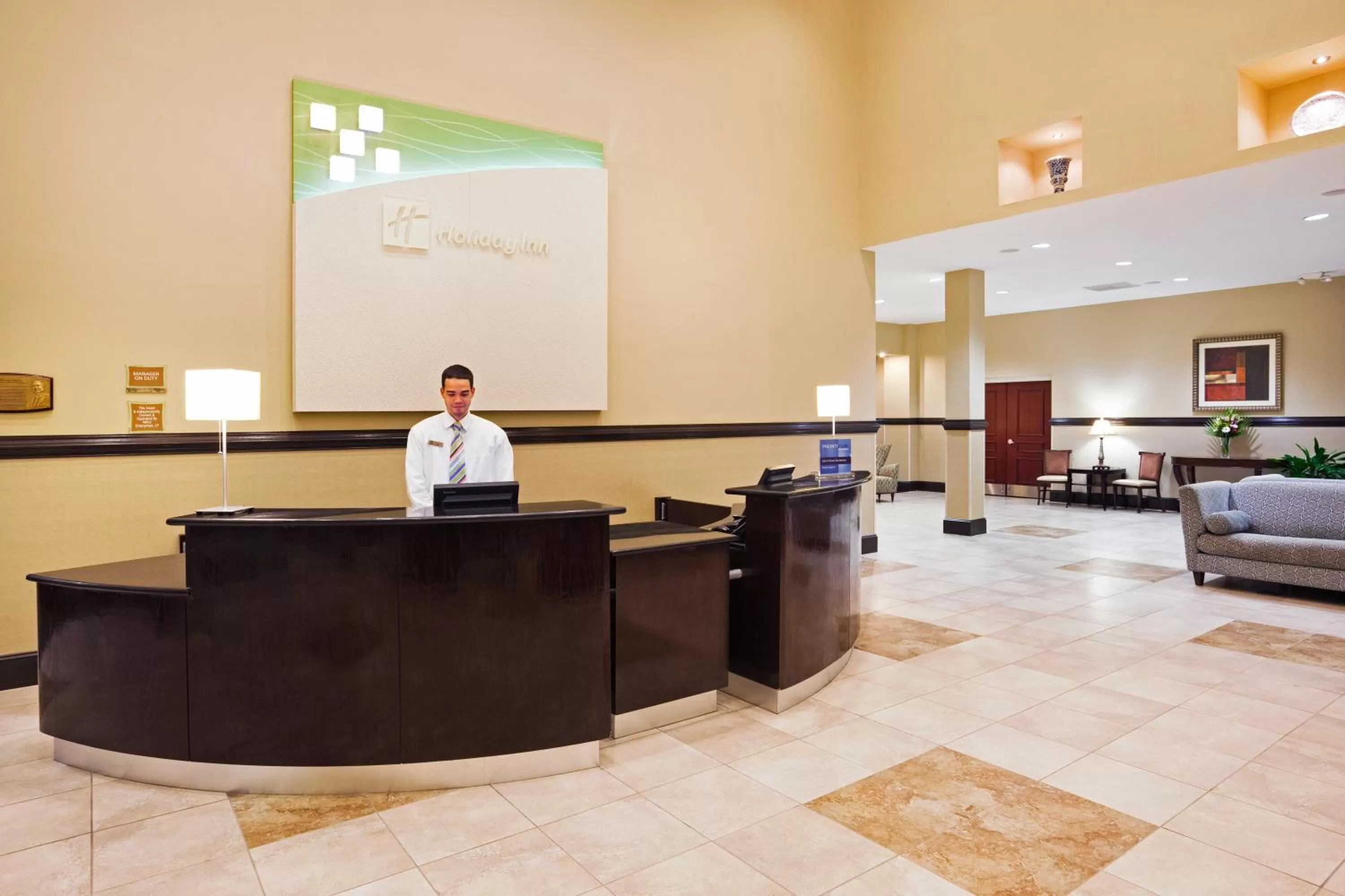 Property building in Holiday Inn Hotel & Suites Beaufort at Highway 21 by IHG
