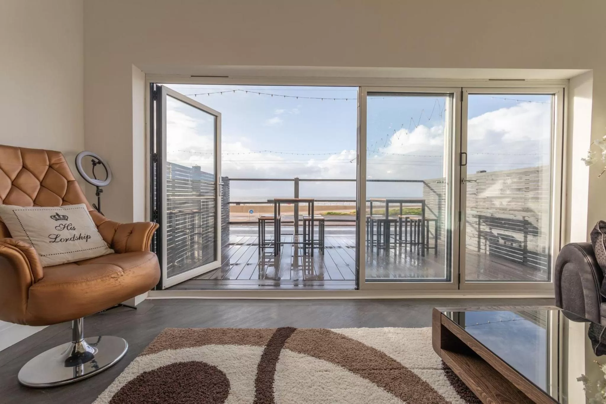 RESIDENCY LUXURY SEAFRONT HOTEL