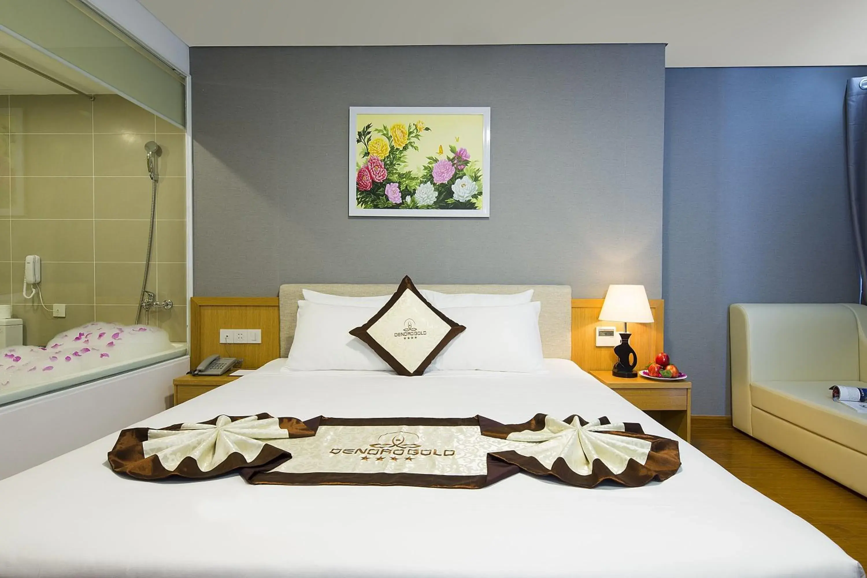 Deluxe Room Sea View with Balcony in Dendro Gold Hotel Deluxe Room Sea View with Balcony in Dendro Gold Hotel