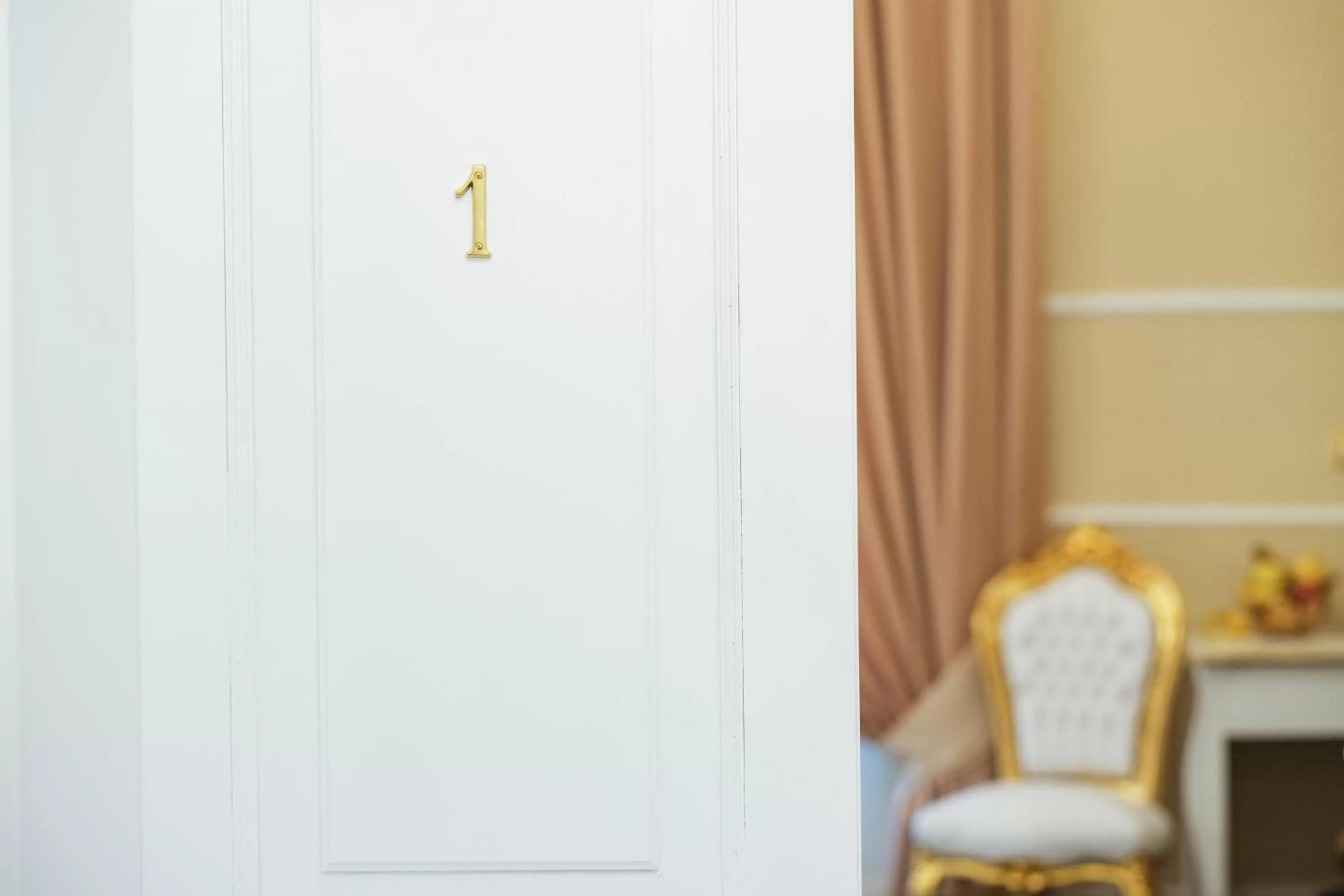 Decorative detail in B&B Kingsman