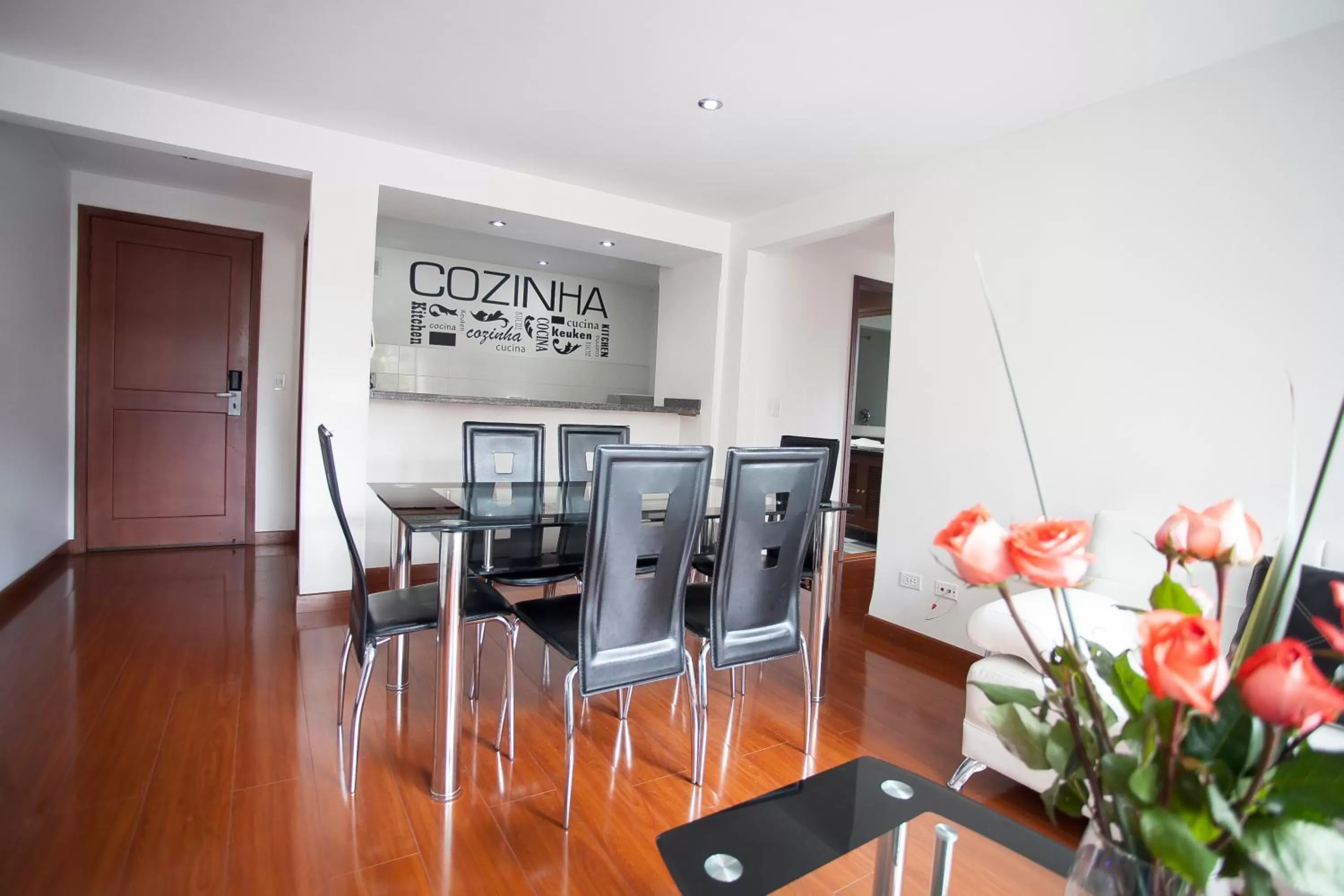 Dining area in Cora 96 Street Apartments