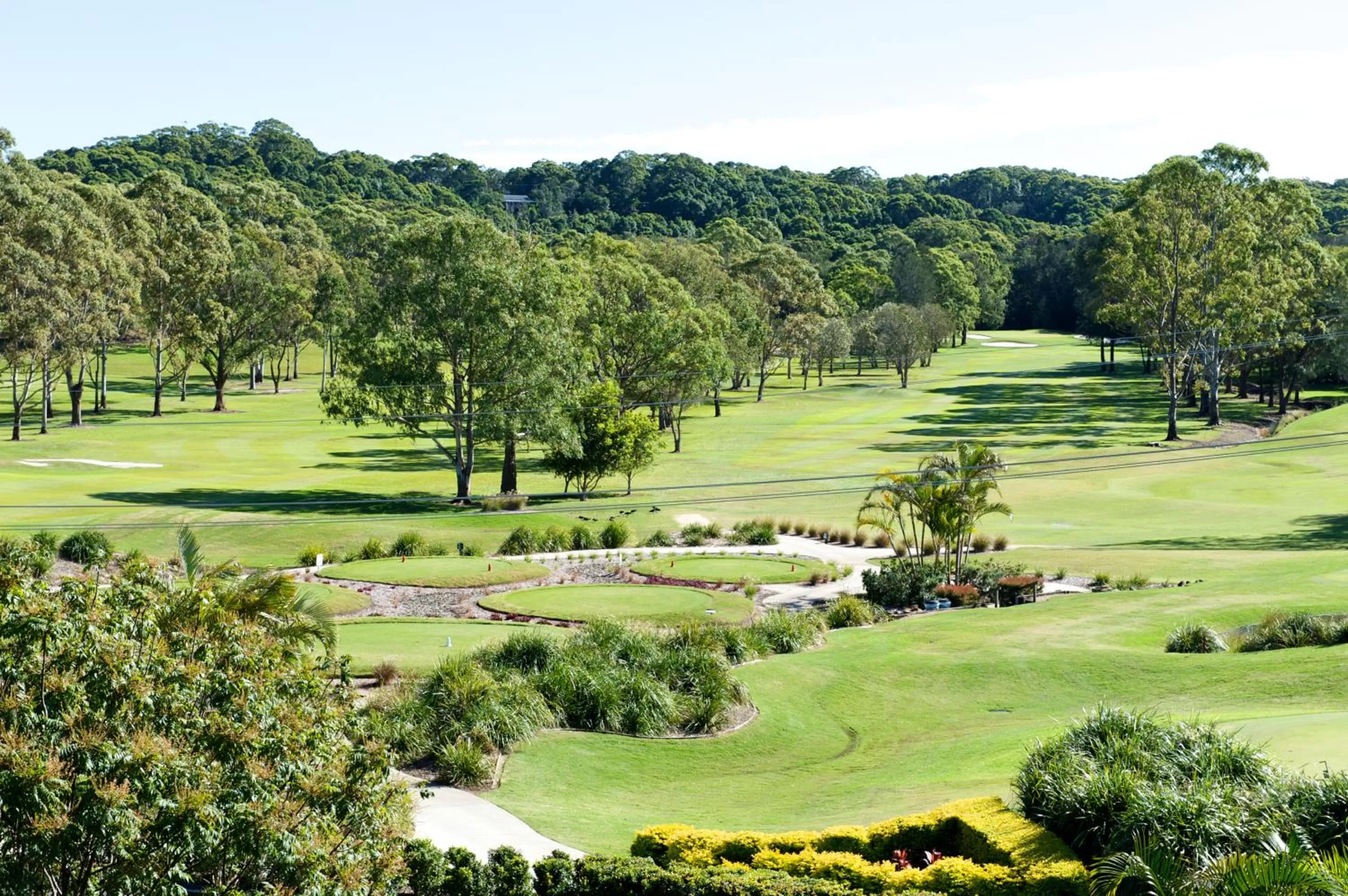 Golfcourse in Byron Links Apartments
