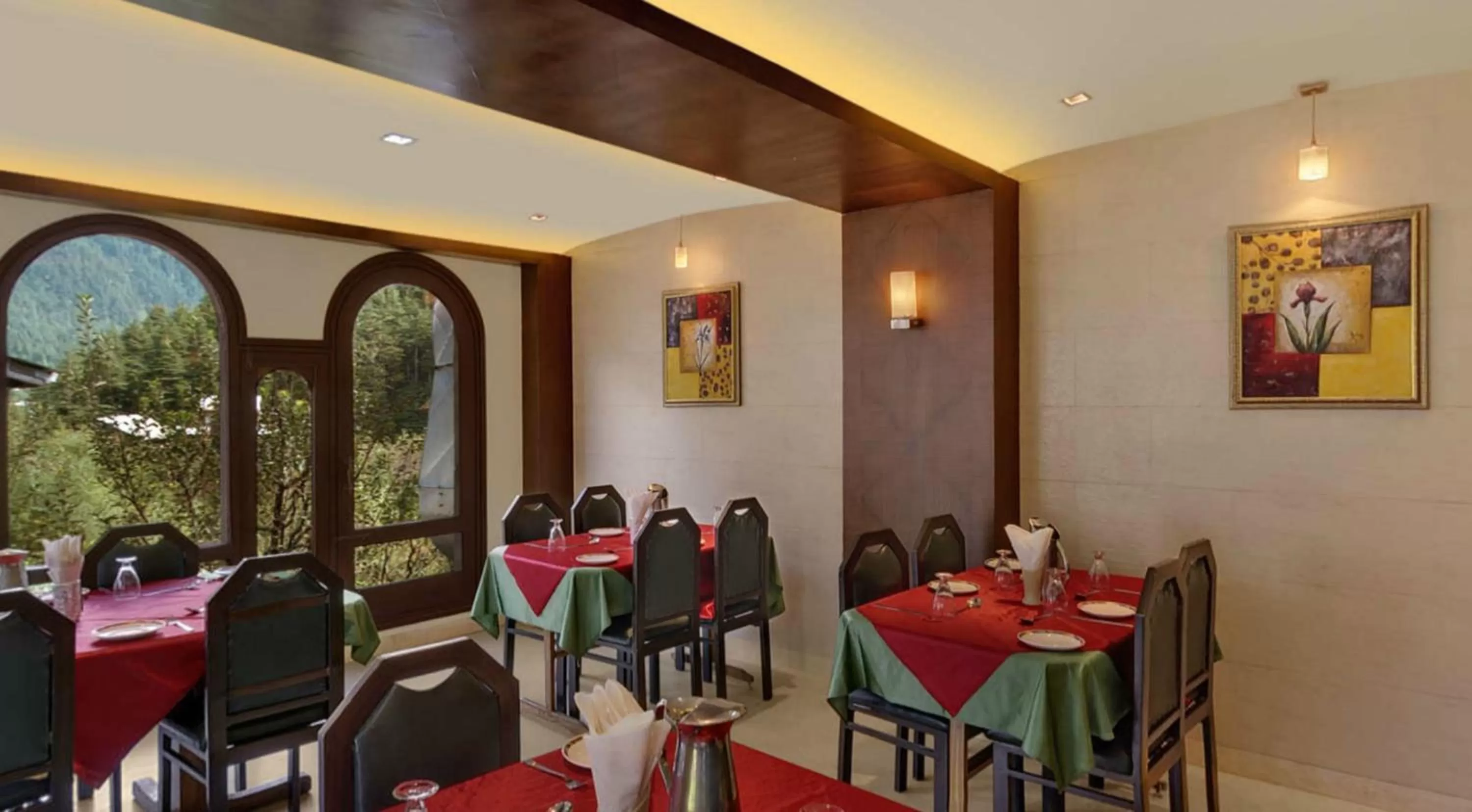 Restaurant/places to eat in The Orchard Greens