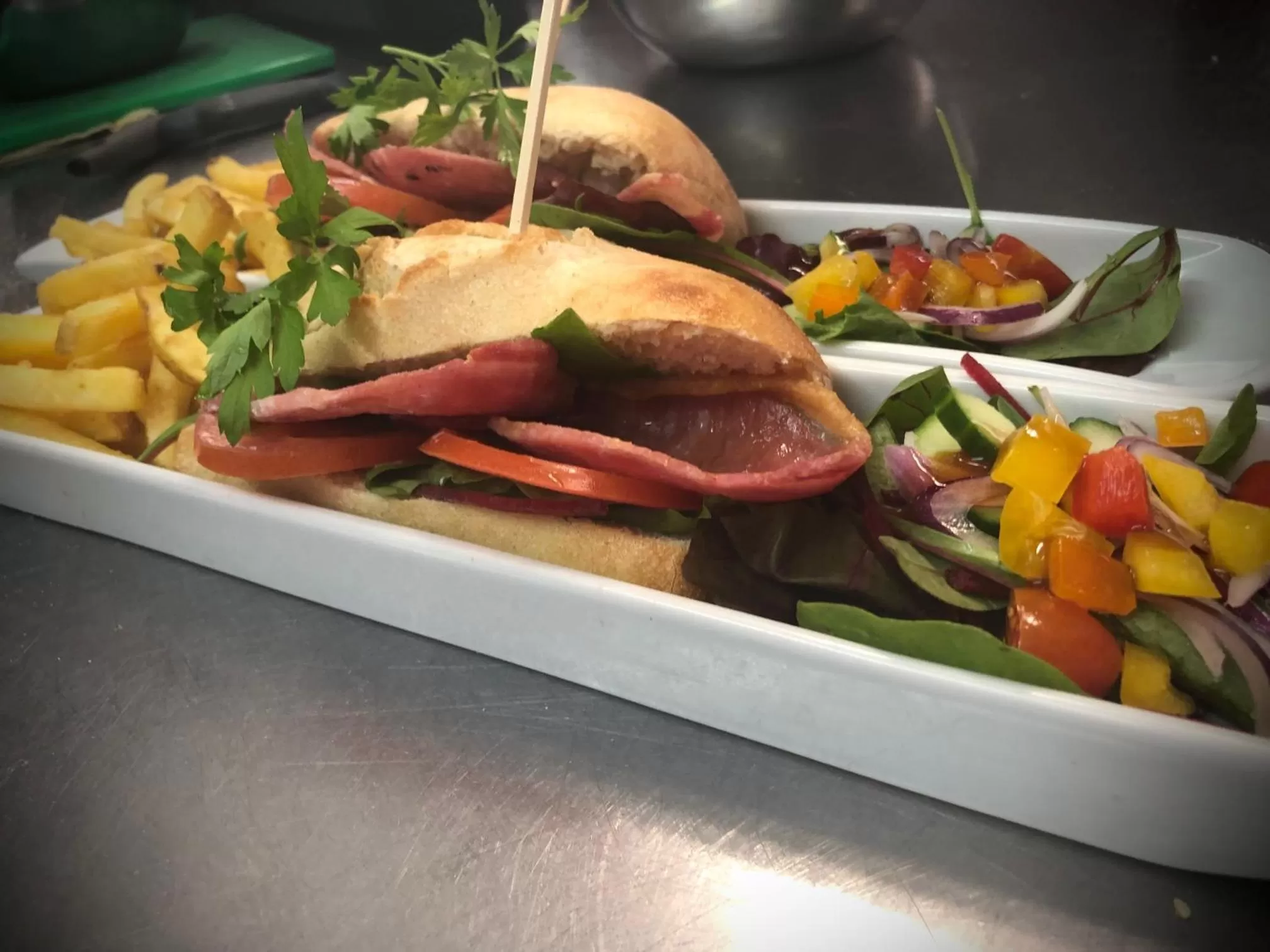 Food and drinks in The Punchbowl Inn