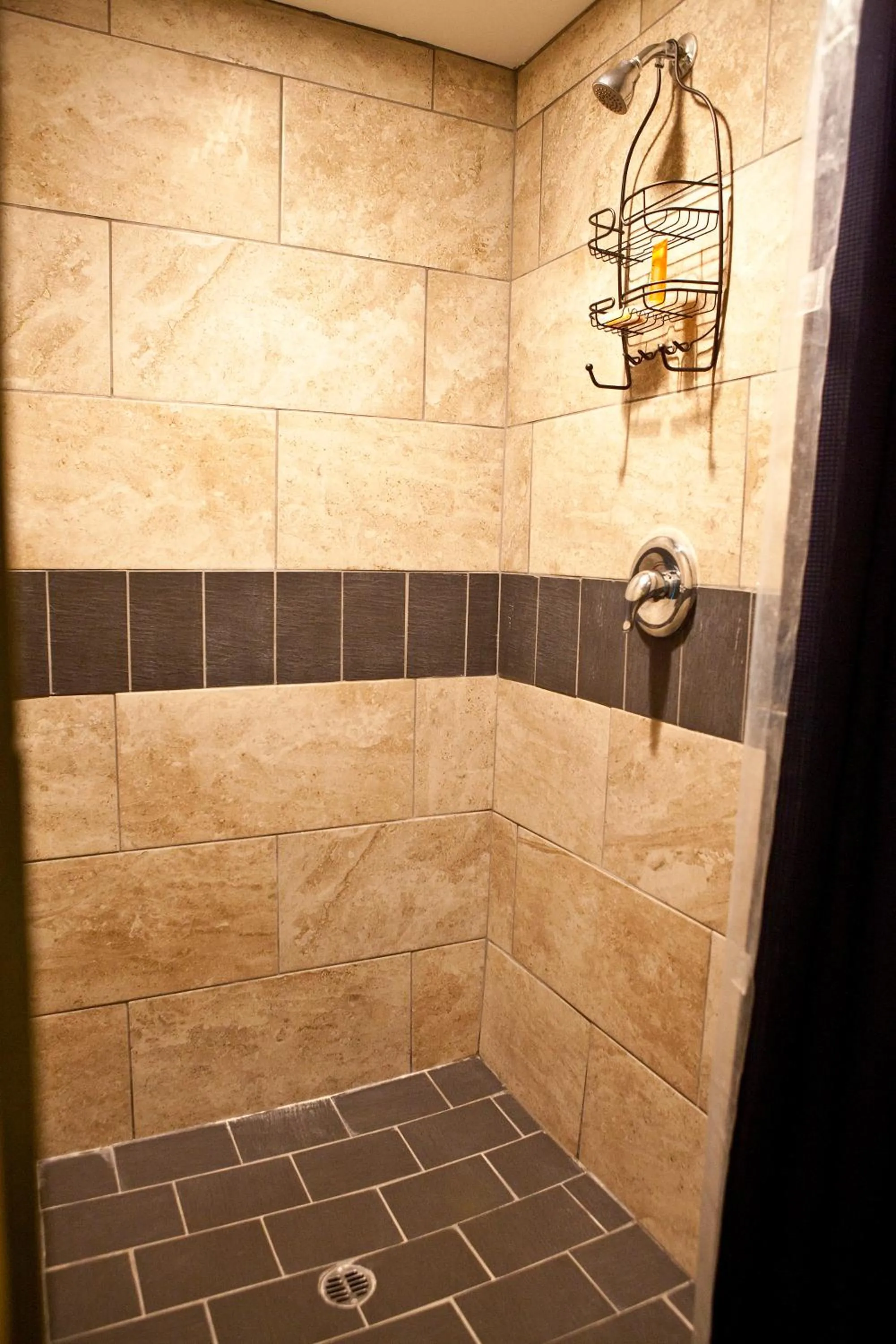Shower in Nomads Hotel