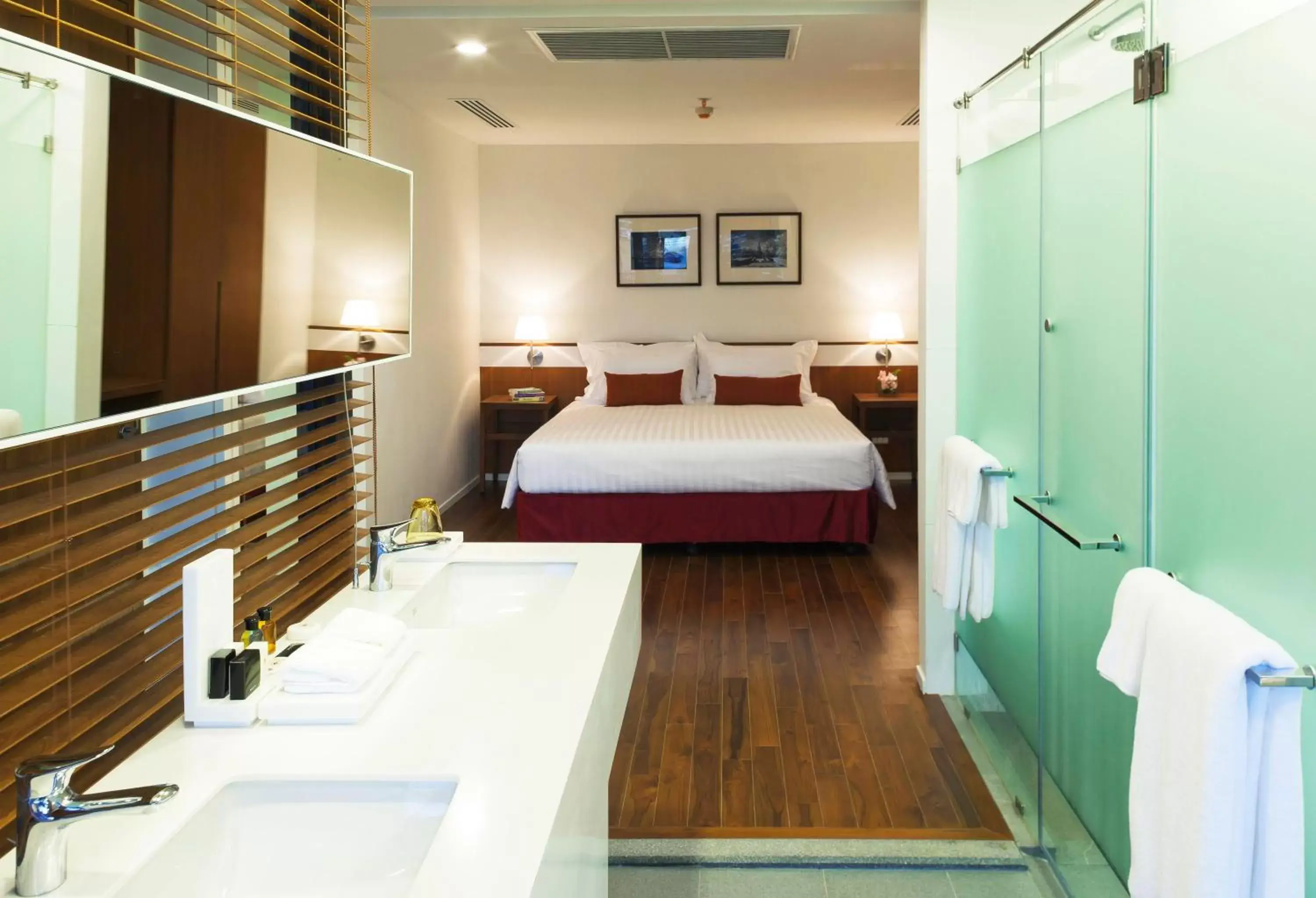 One-Bedroom Suite in Eastin Tan Hotel Chiang Mai One-Bedroom Suite in Eastin Tan Hotel Chiang Mai