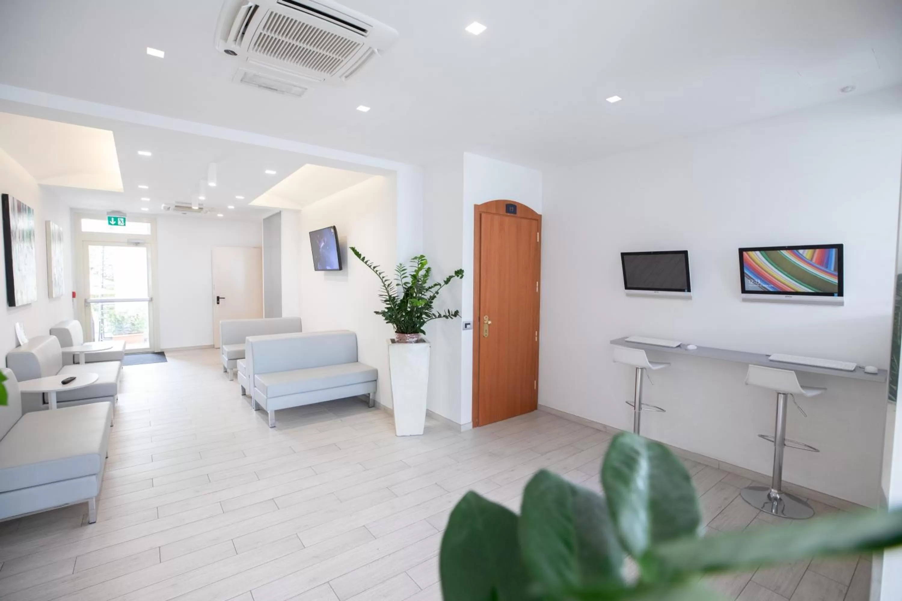 TV and multimedia in Hotel Gabbiano