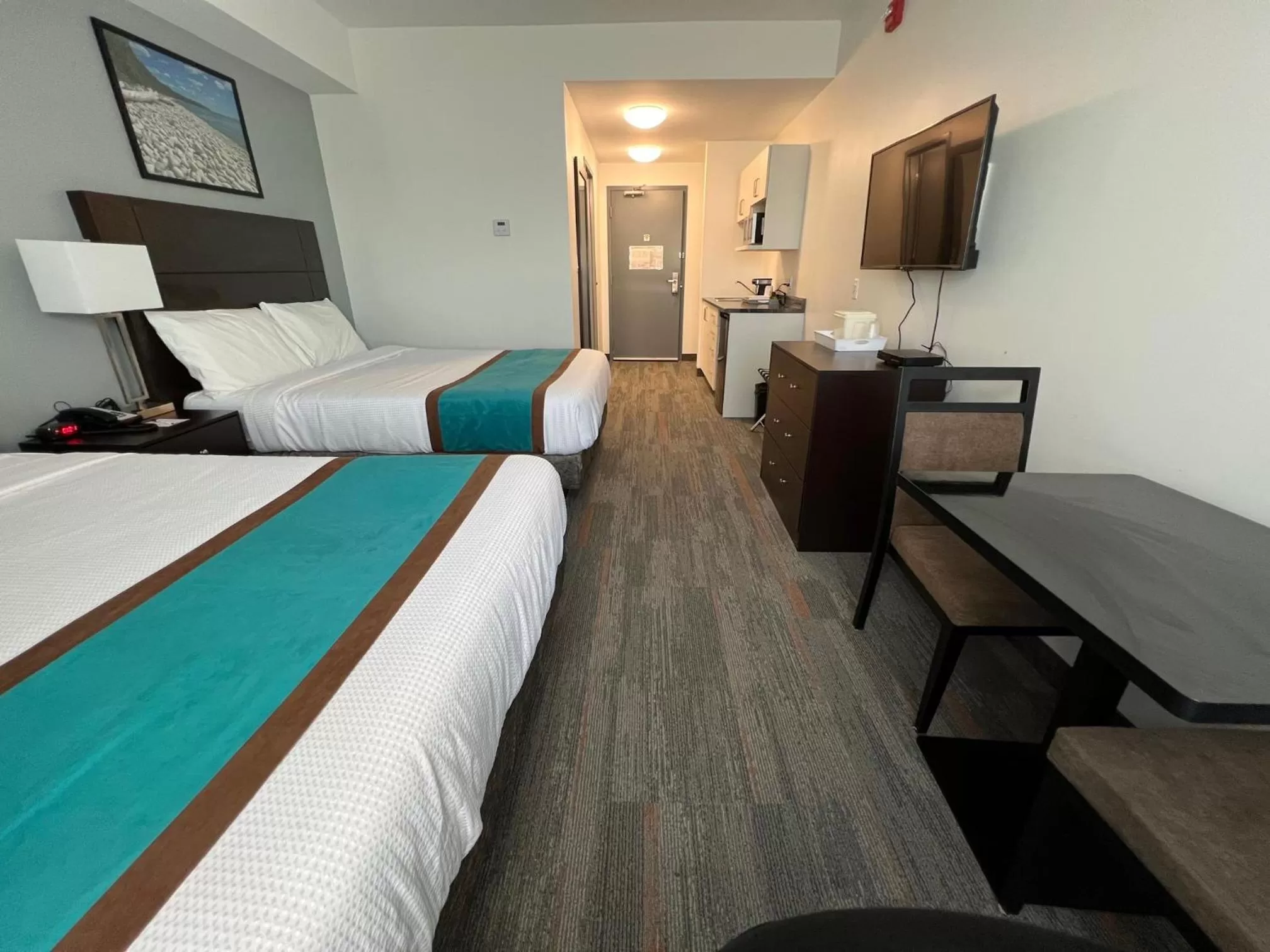 Bed in Travelodge by Wyndham Marathon