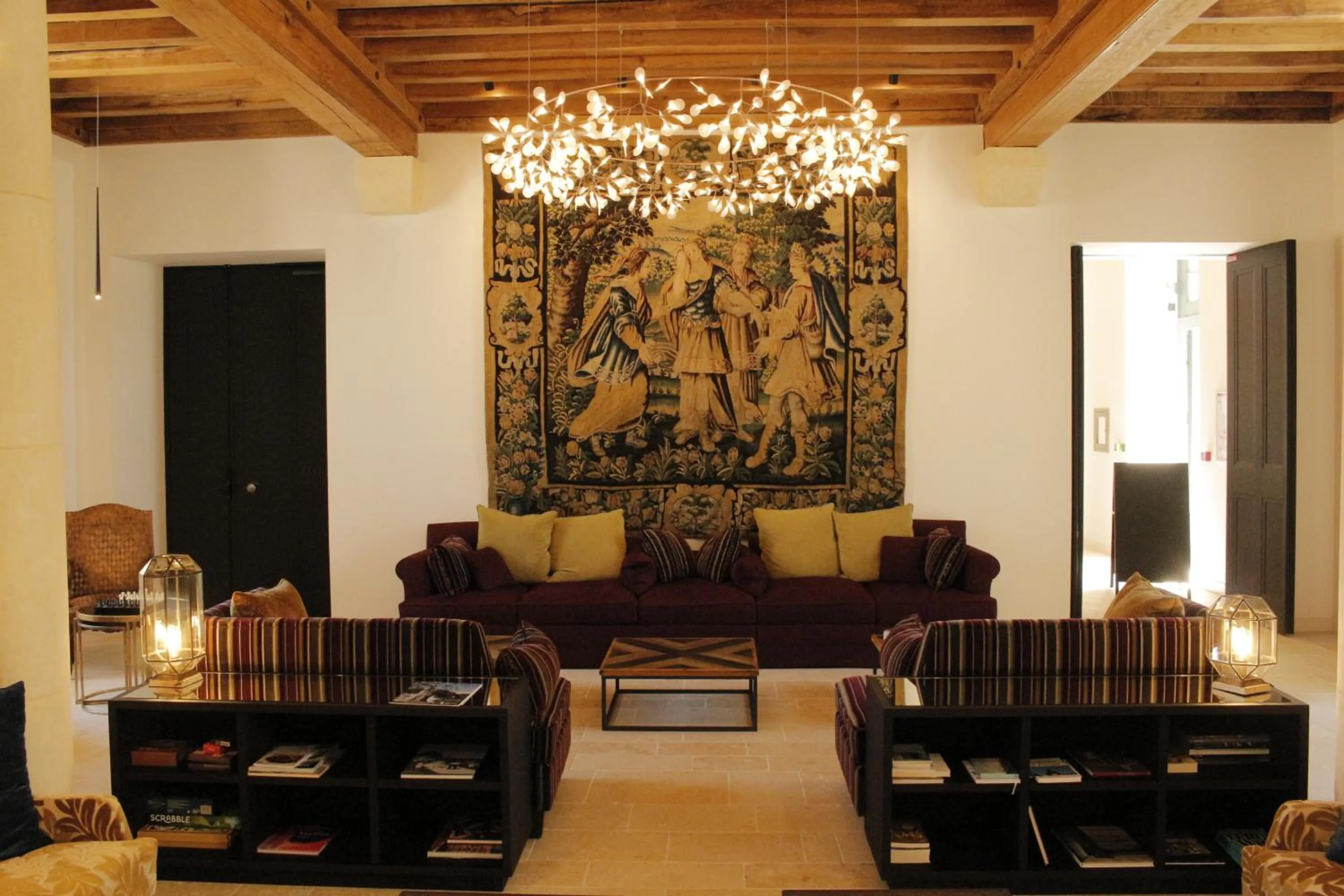 Seating area in College des Doctrinaires, Hôtel, Résidence et SPA