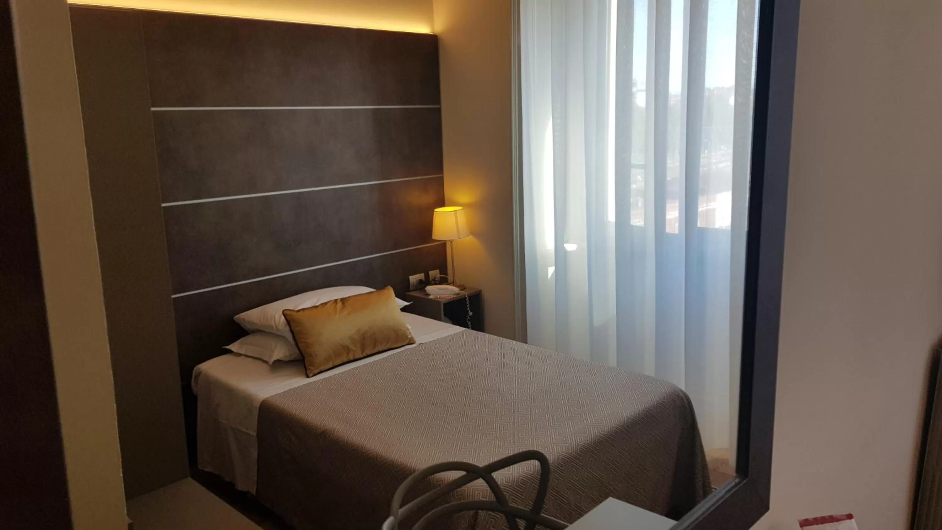 Bed in Hotel La Nuova Rotaia